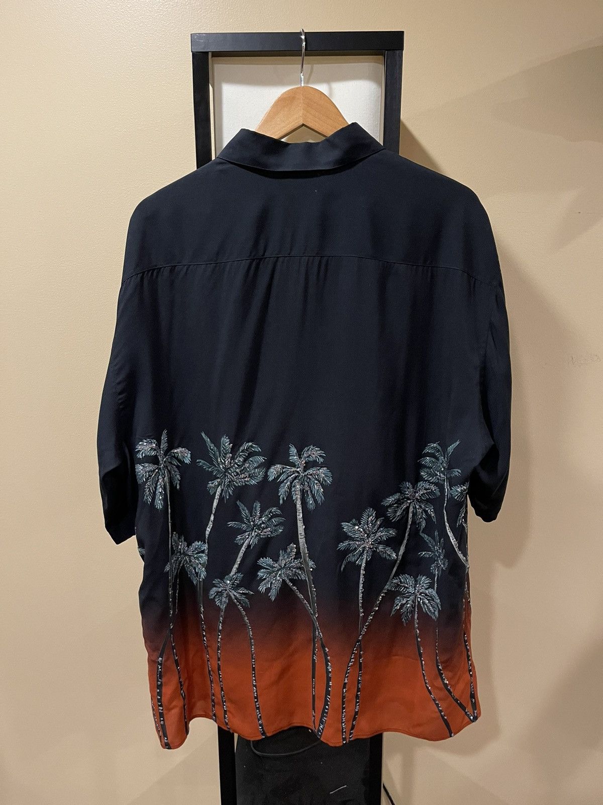 Celine × Hedi Slimane Celine Sequin-Embellished Palm Trees Printed Degrade Shirt Size US L / EU 52-54 / 3 - 3 Thumbnail