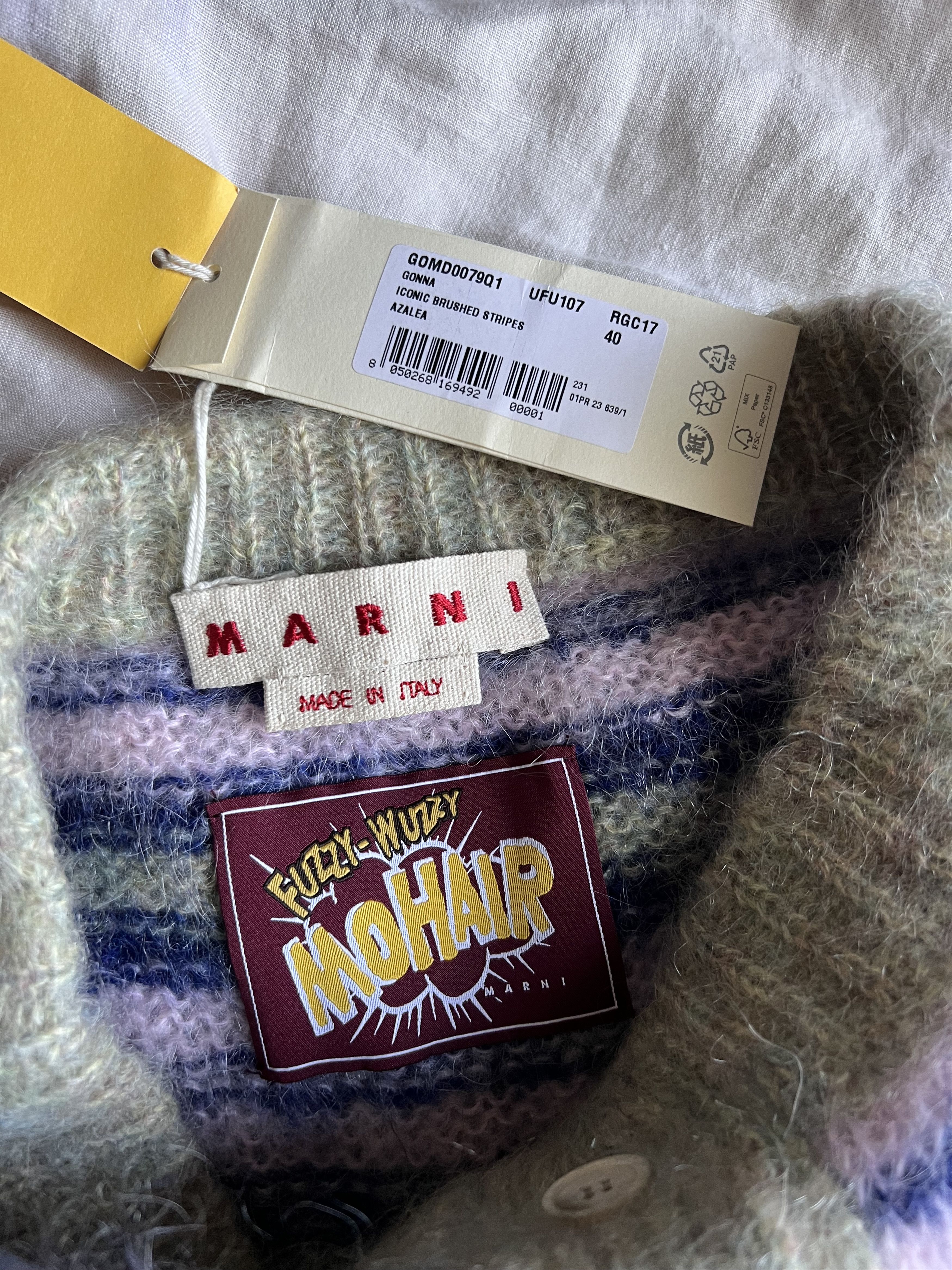 Marni Marni Iconic Brushed Striped Mohair Skirt in Azalea Size 27" / US 4 / IT 40 - 5 Thumbnail