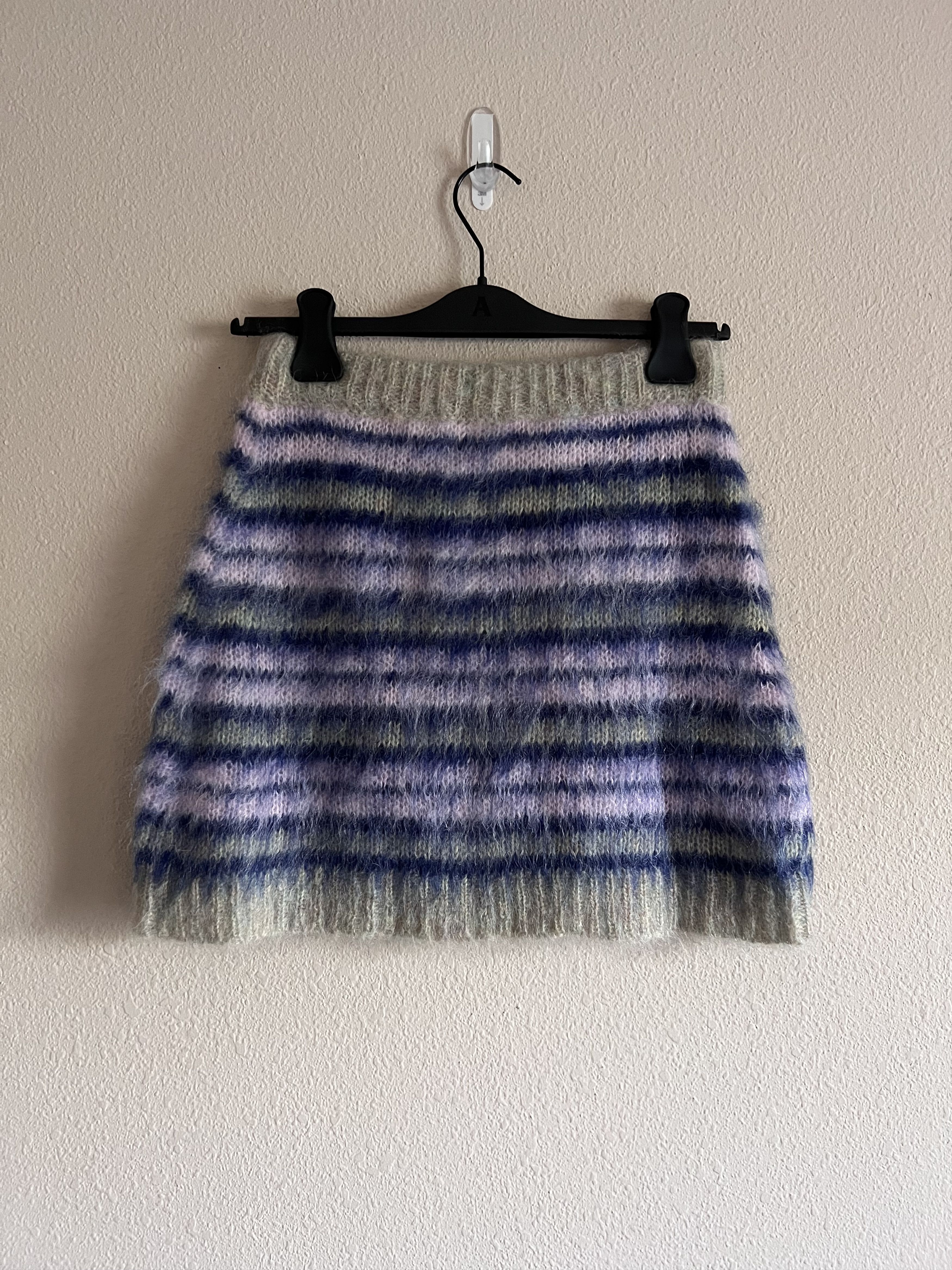 Marni Marni Iconic Brushed Striped Mohair Skirt in Azalea Size 27" / US 4 / IT 40 - 3 Thumbnail