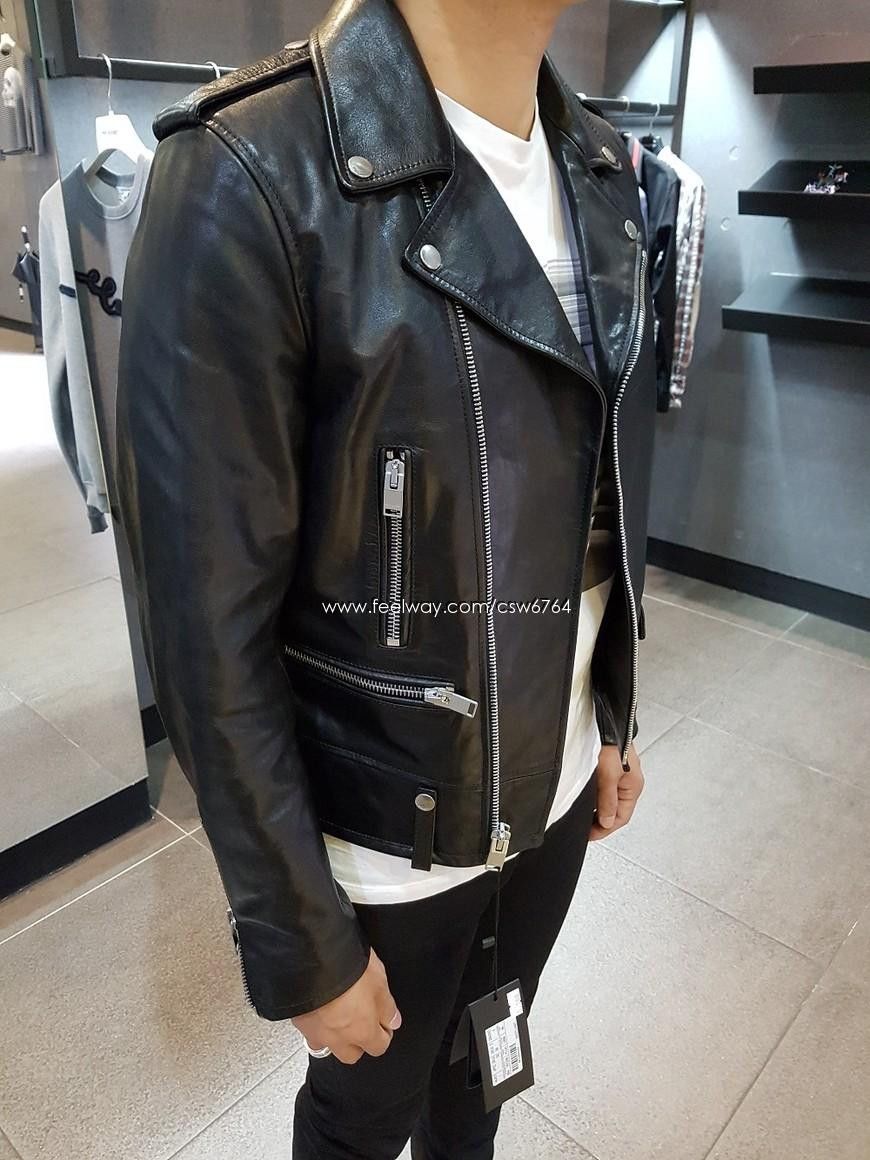 Hedi Slimane × Saint Laurent Paris Saint Laurent x Hedi Slimane Calfskin L01 Surf collection Size US S / EU 44-46 / 1 - 17 Thumbnail