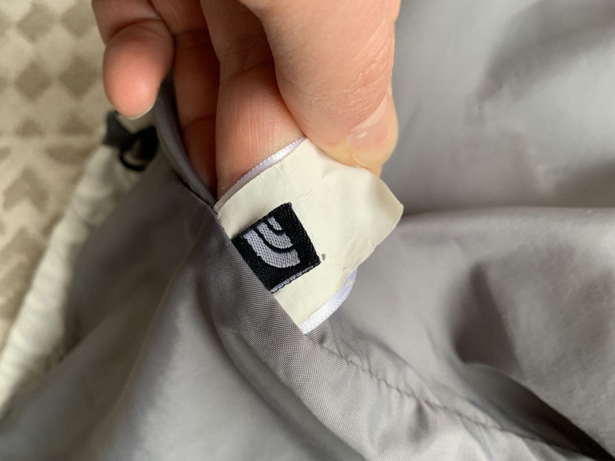 The North Face Vintage The North Face HyVent Light Jacket Size M / US 6-8 / IT 42-44 - 8 Thumbnail