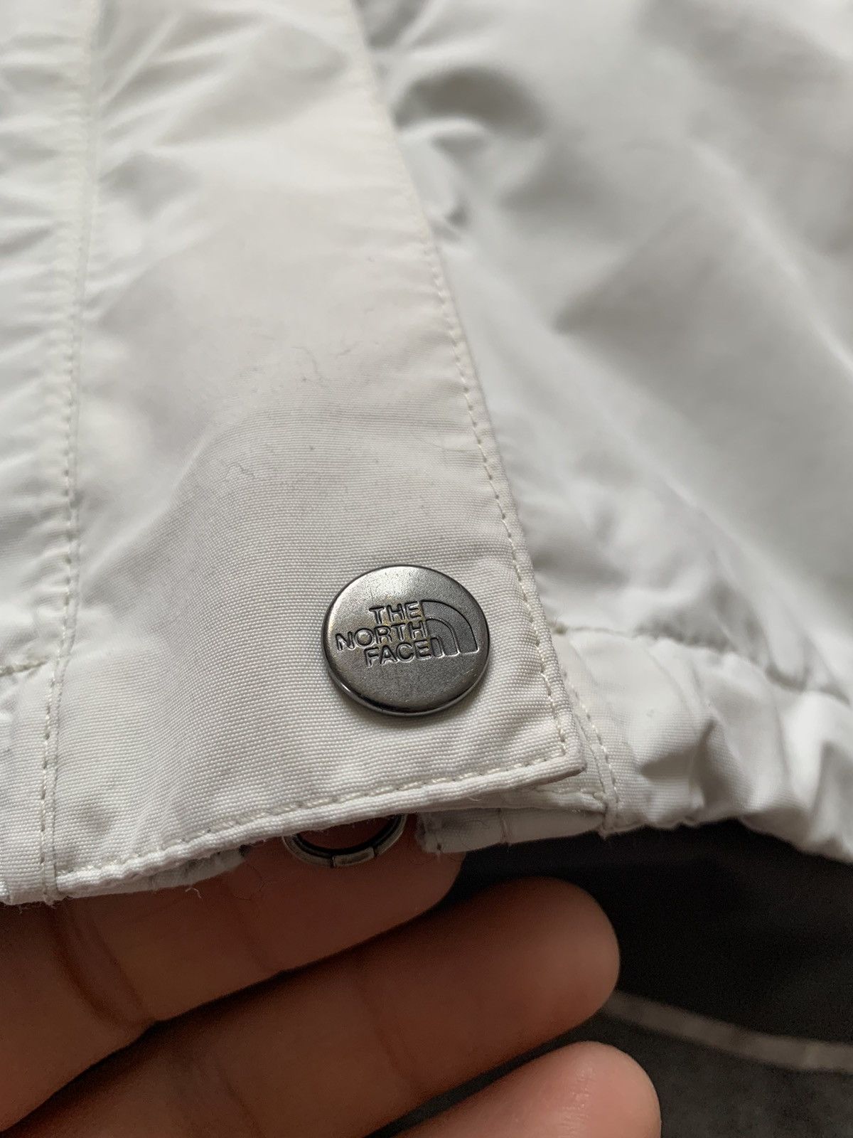 The North Face Vintage The North Face HyVent Light Jacket Size M / US 6-8 / IT 42-44 - 13 Thumbnail