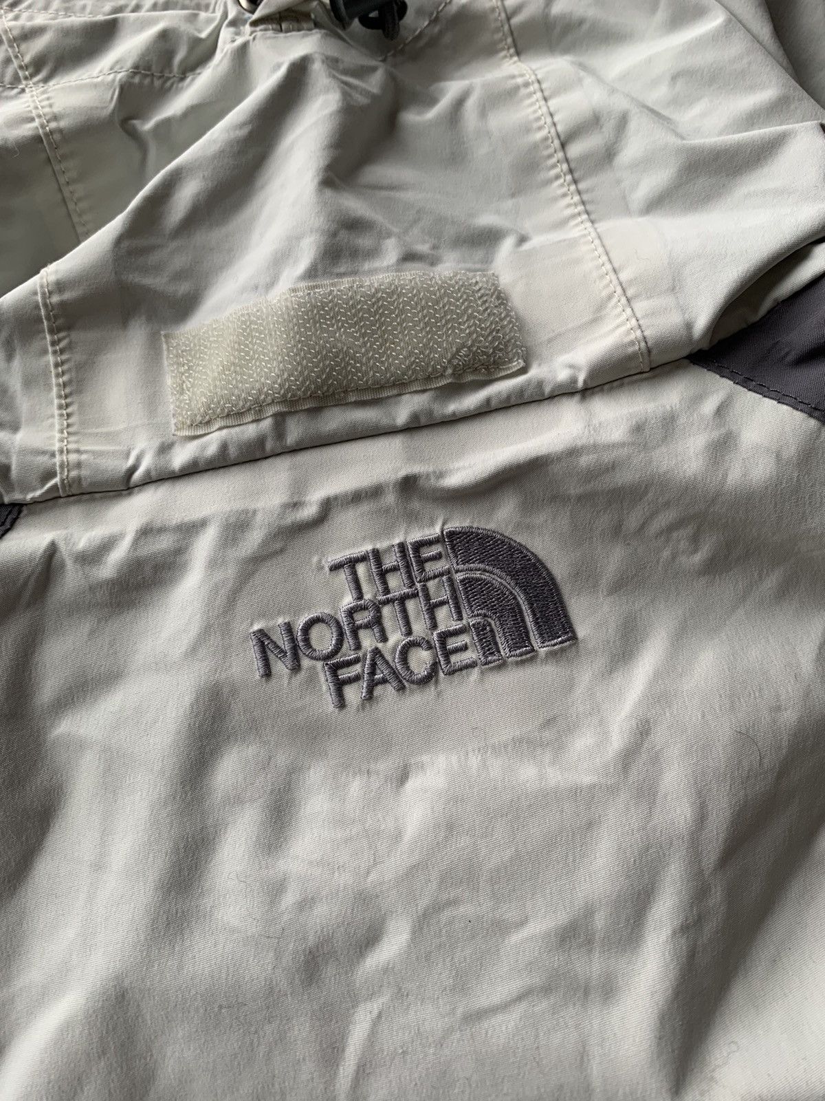 The North Face Vintage The North Face HyVent Light Jacket Size M / US 6-8 / IT 42-44 - 11 Thumbnail