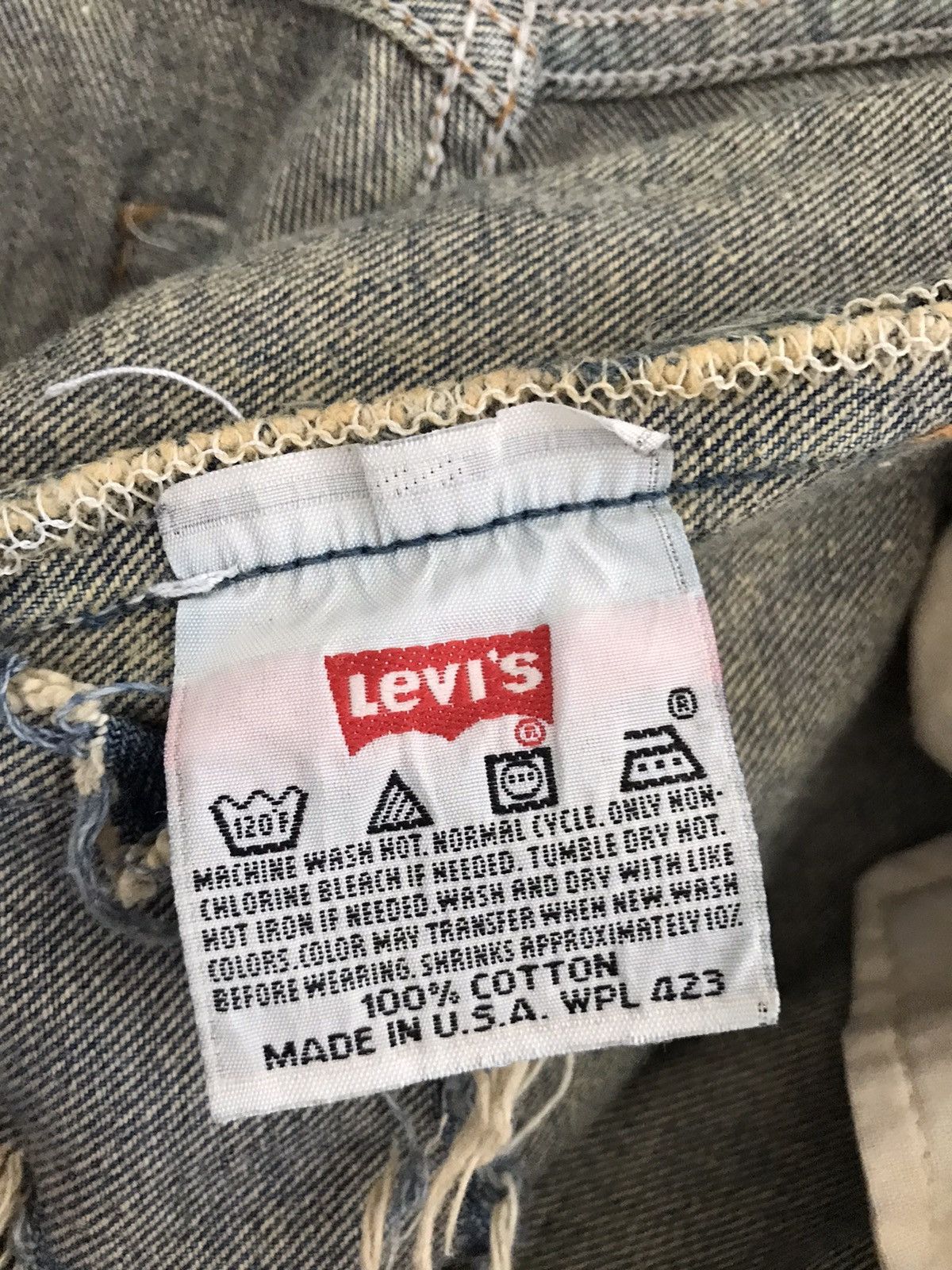Levi's Vintage Clothing Vintage Levi’s 501 Destroyed Denim Jeans #524 Button Size US 31 - 13 Thumbnail