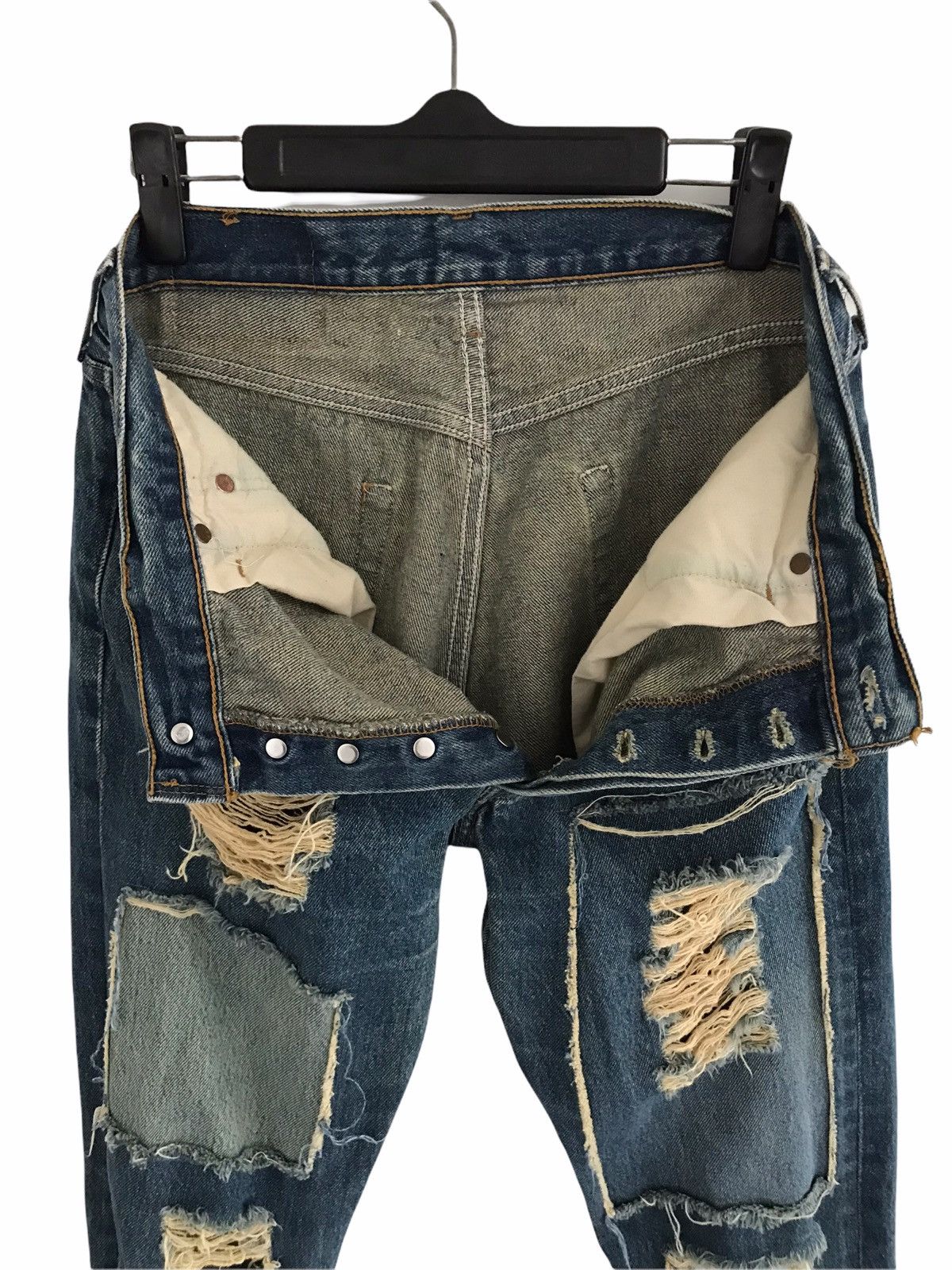 Levi's Vintage Clothing Vintage Levi’s 501 Destroyed Denim Jeans #524 Button Size US 31 - 11 Thumbnail