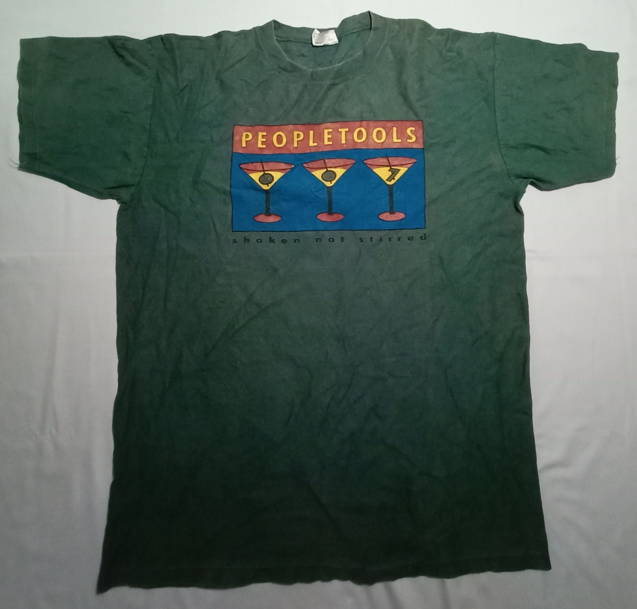 Vintage Vintage ONEITA T Shirt Made in USA 'People Tools' Size US XL / EU 56 / 4 - 1 Thumbnail