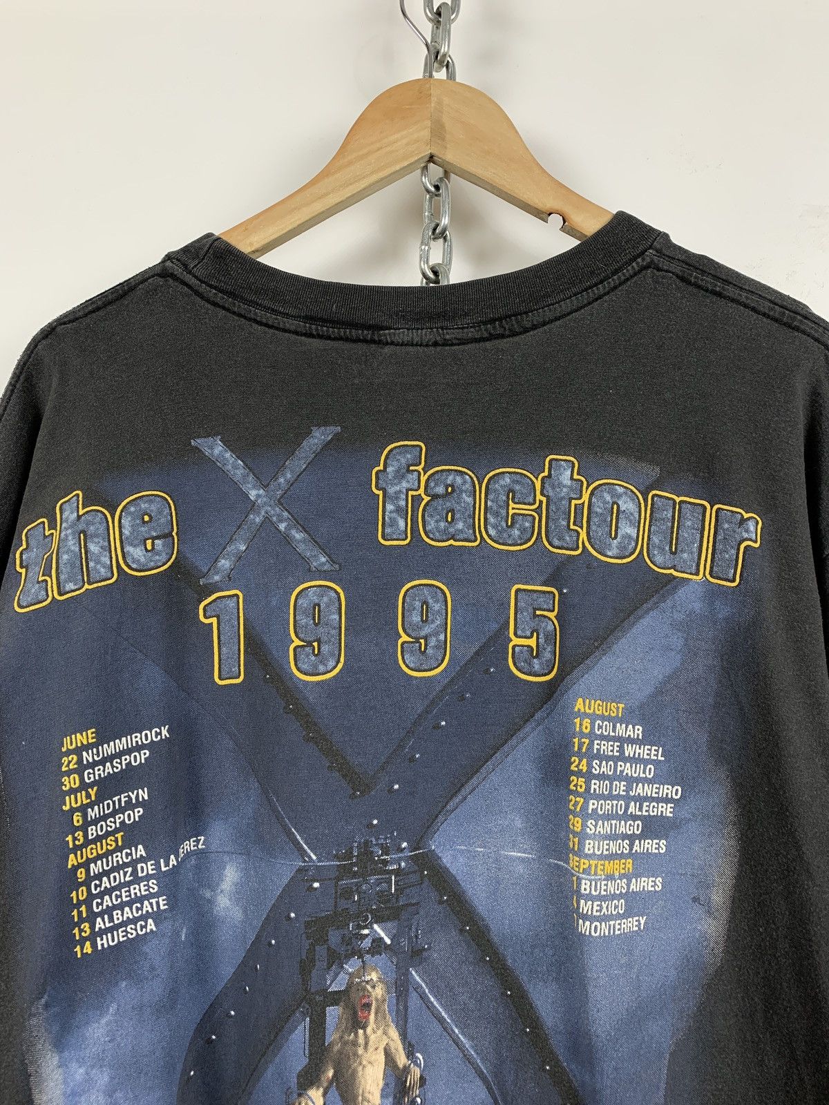 Band Tees 1995 Vintage Iron Maiden The X Factor Tour Very Rare T-Shirt Size US XXL / EU 58 / 5 - 16 Thumbnail