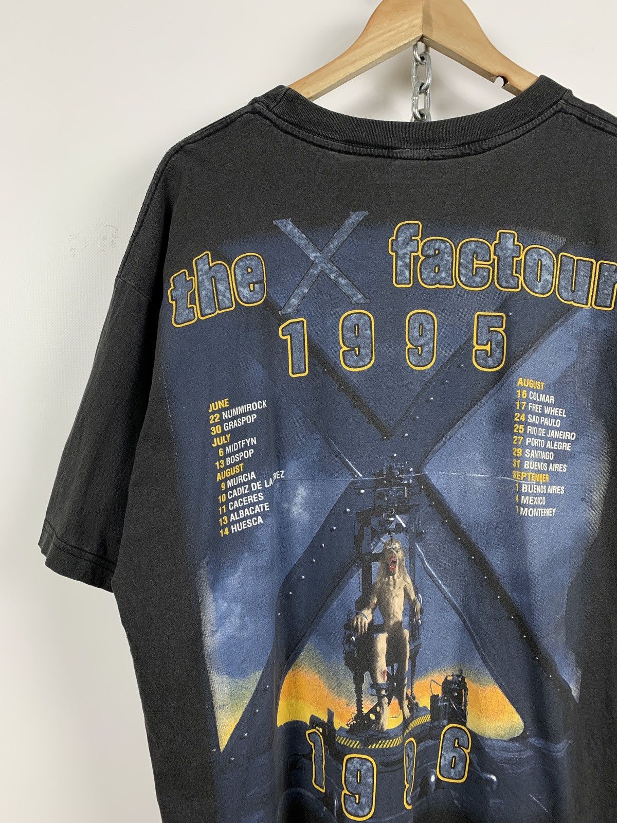 Band Tees 1995 Vintage Iron Maiden The X Factor Tour Very Rare T-Shirt Size US XXL / EU 58 / 5 - 14 Thumbnail
