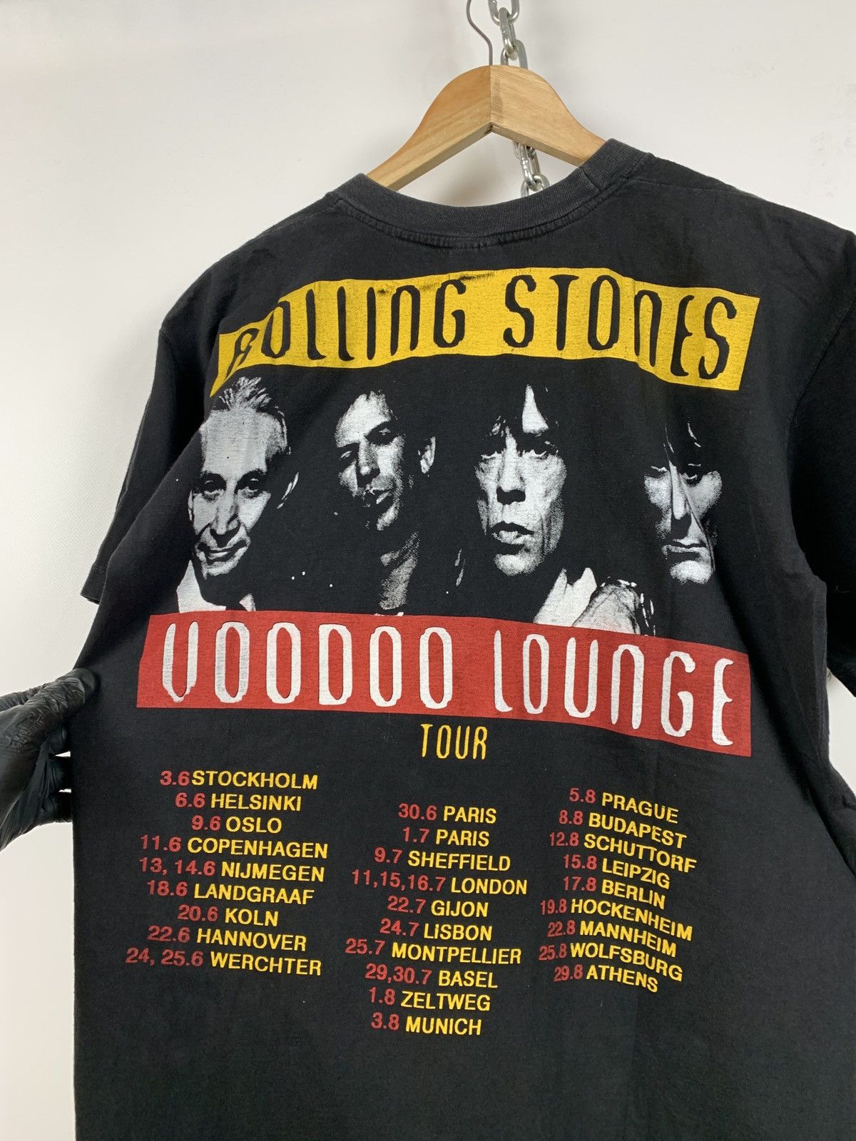 Band Tees Vintage The Rolling Stones Voodoo Lounge Tour T-Shirt Size US M / EU 48-50 / 2 - 12 Thumbnail