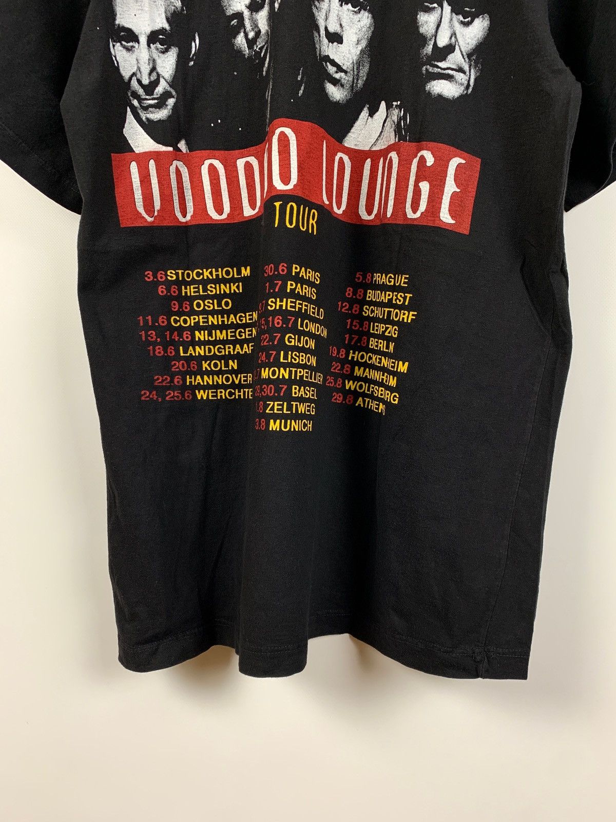 Band Tees Vintage The Rolling Stones Voodoo Lounge Tour T-Shirt Size US M / EU 48-50 / 2 - 10 Thumbnail