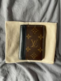 Authentic Louis Vuitton Brown Mono Mens Wallet 4in x 4in (CA0976)