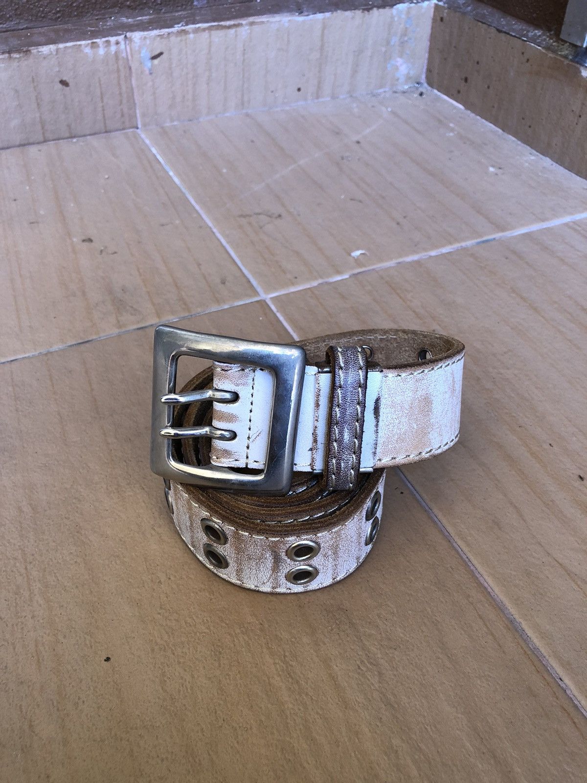 Leather × Other × Seditionaries Vintage Rock Style Fashion White Leather Buckle Belts Size ONE SIZE - 2 Thumbnail