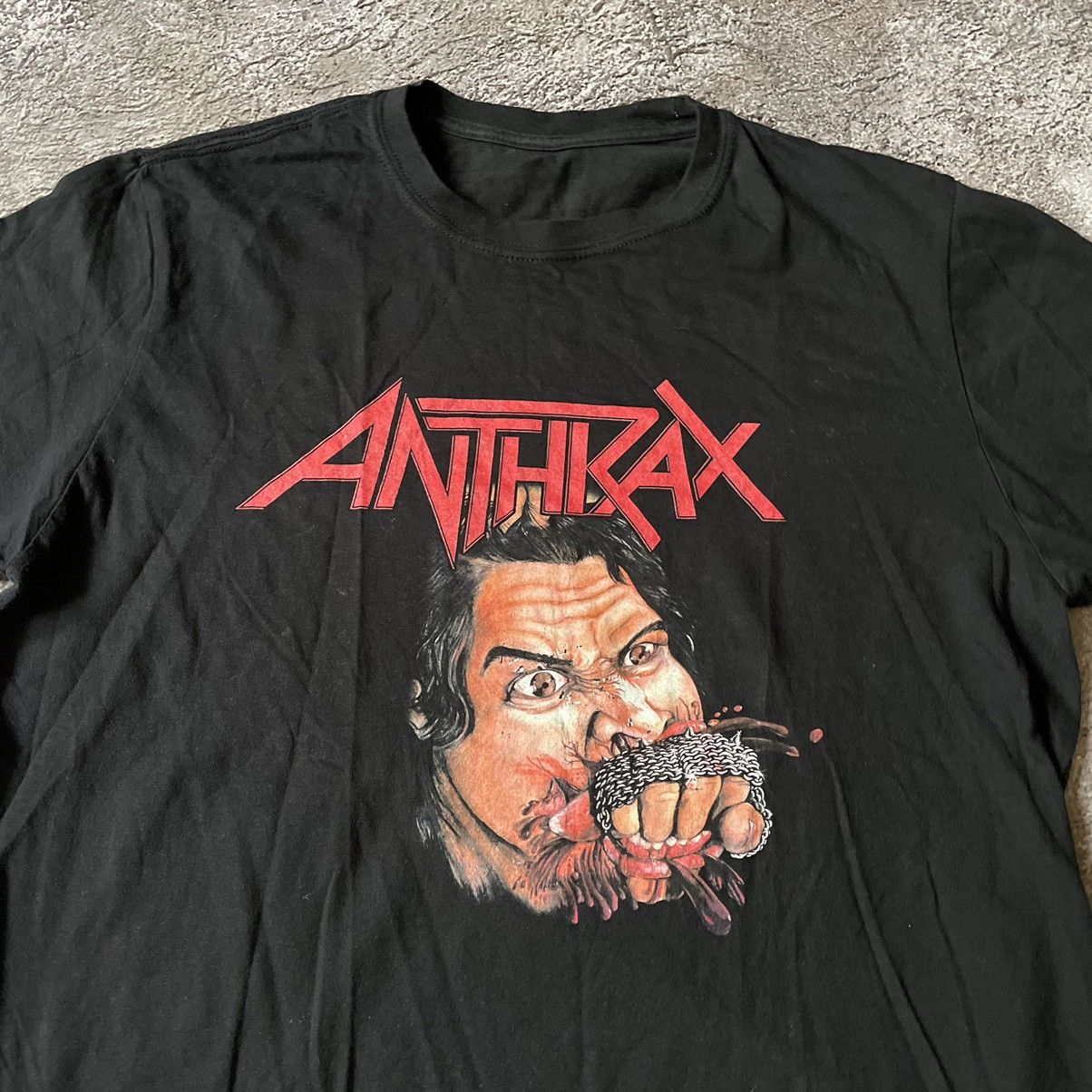 Vintage Vintage 90s Anthrax Graphic Band Tee Thrashed Punk Slim L Size US L / EU 52-54 / 3 - 5 Thumbnail