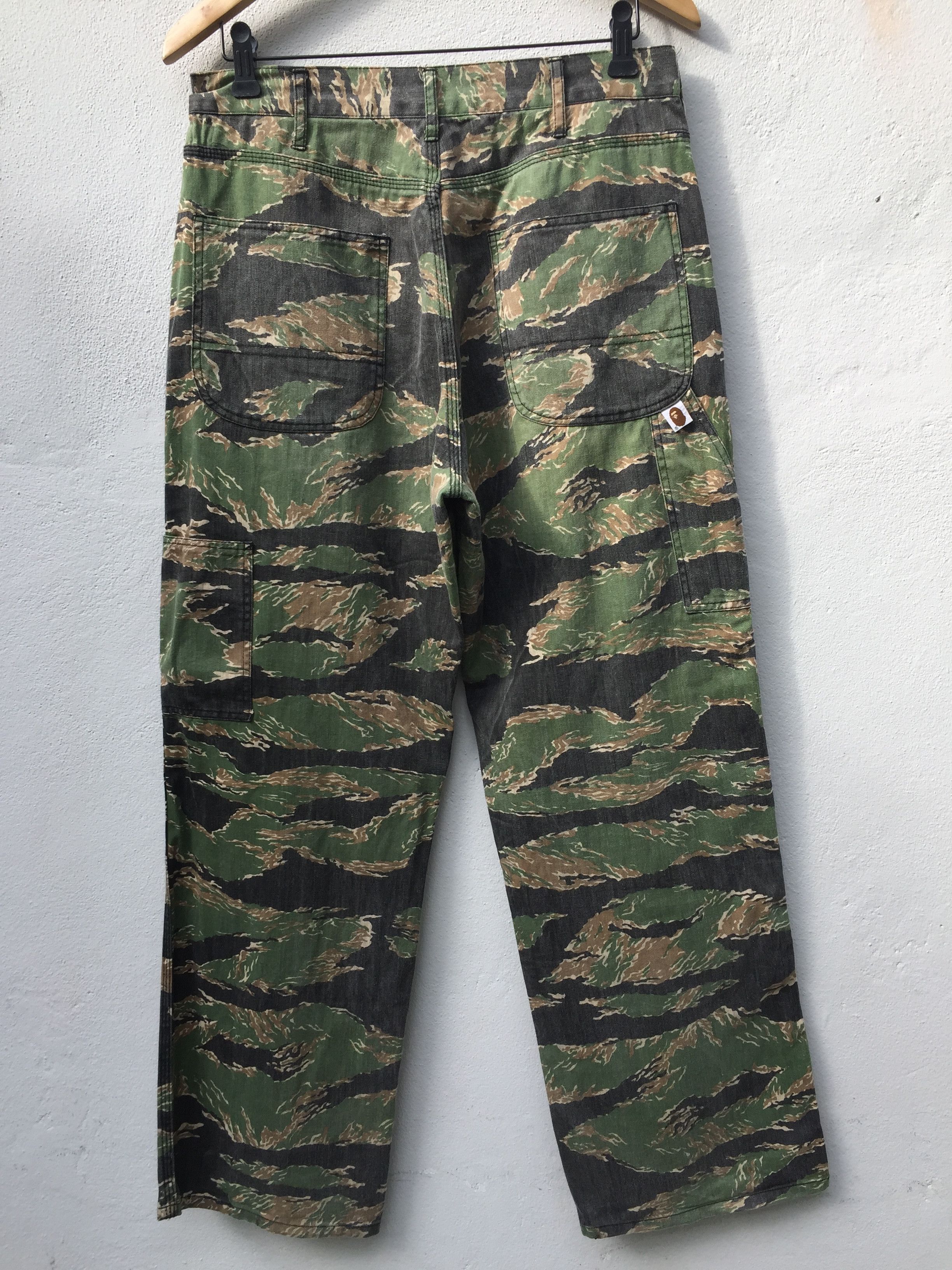 Bape Tiger Camo Pants Size US 32 / EU 48 - 6 Thumbnail