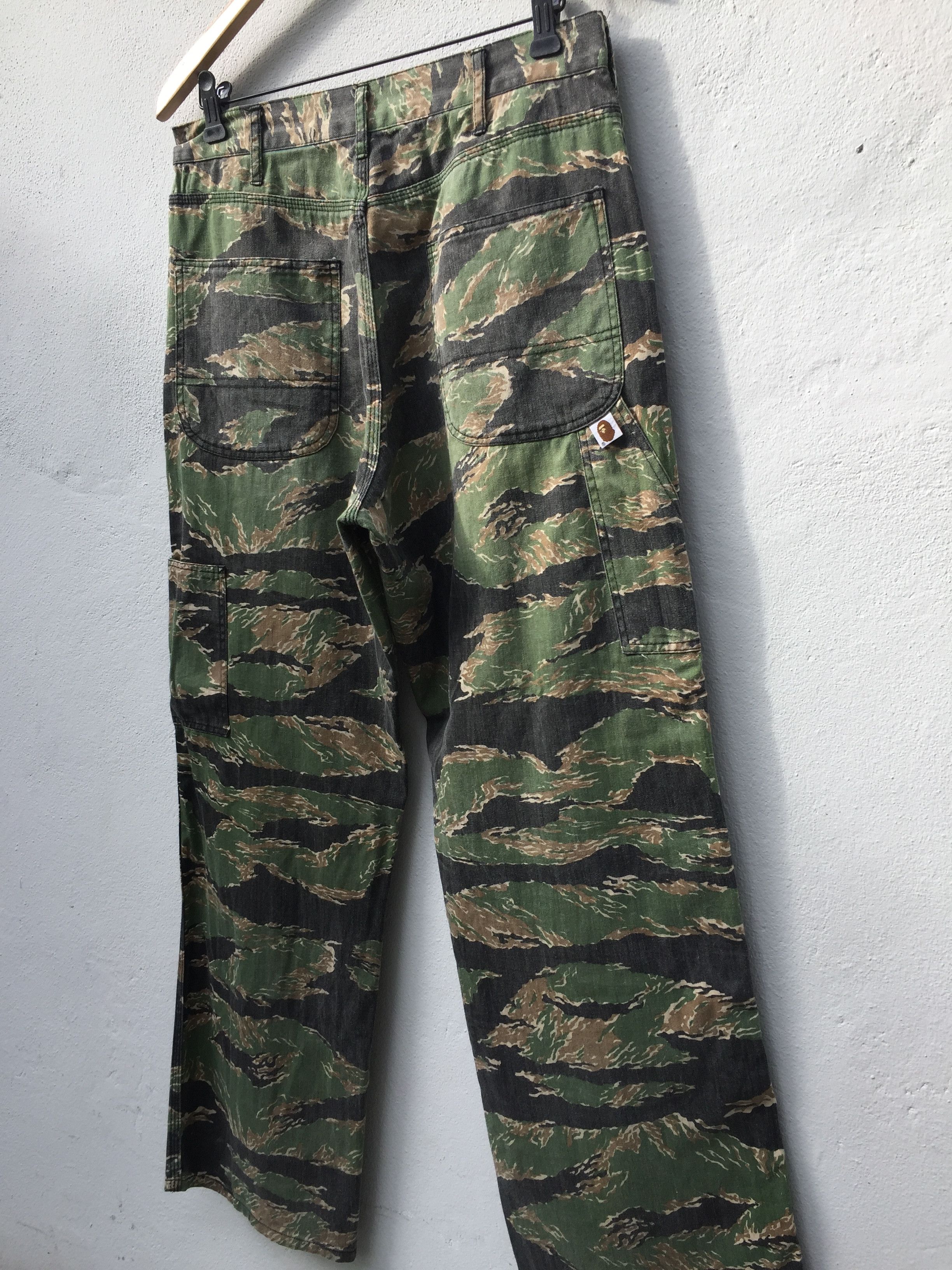 Bape Tiger Camo Pants Size US 32 / EU 48 - 8 Thumbnail
