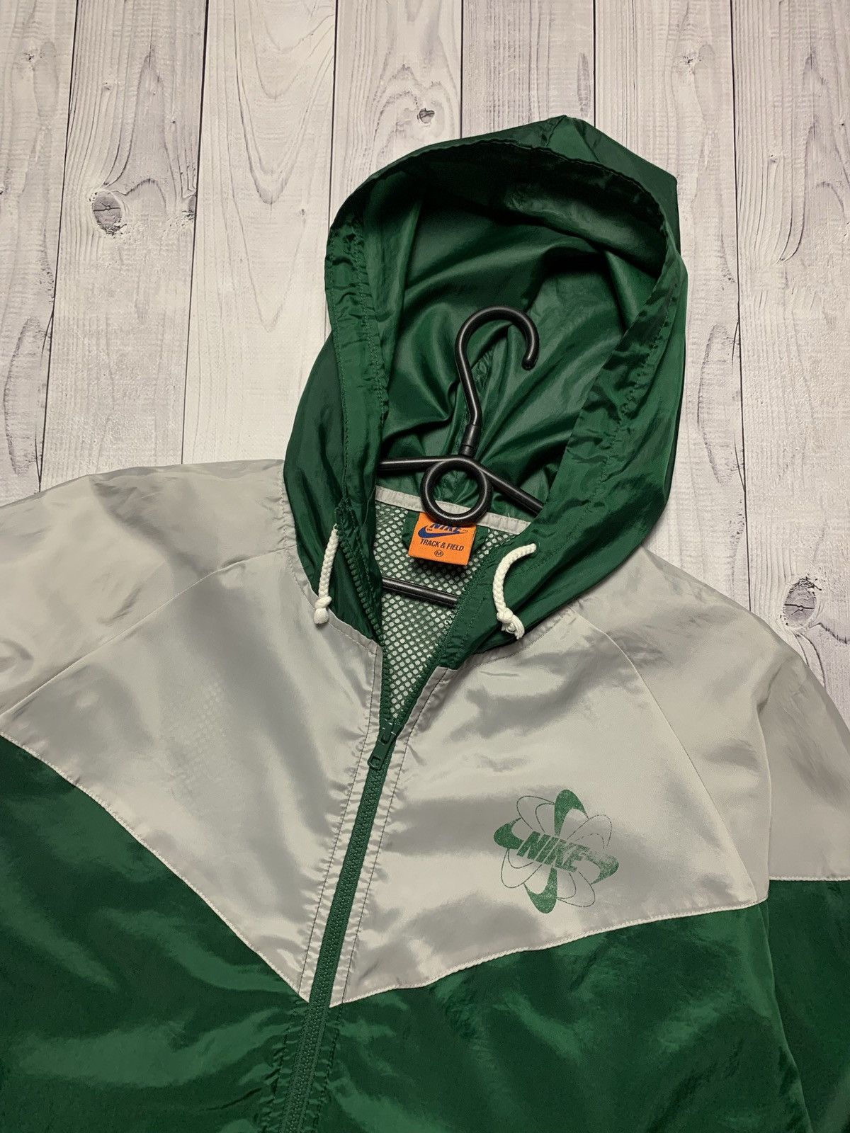 Nike × Vintage Vintage Nike track light jacket size M green rare logo Size US M / EU 48-50 / 2 - 3 Thumbnail