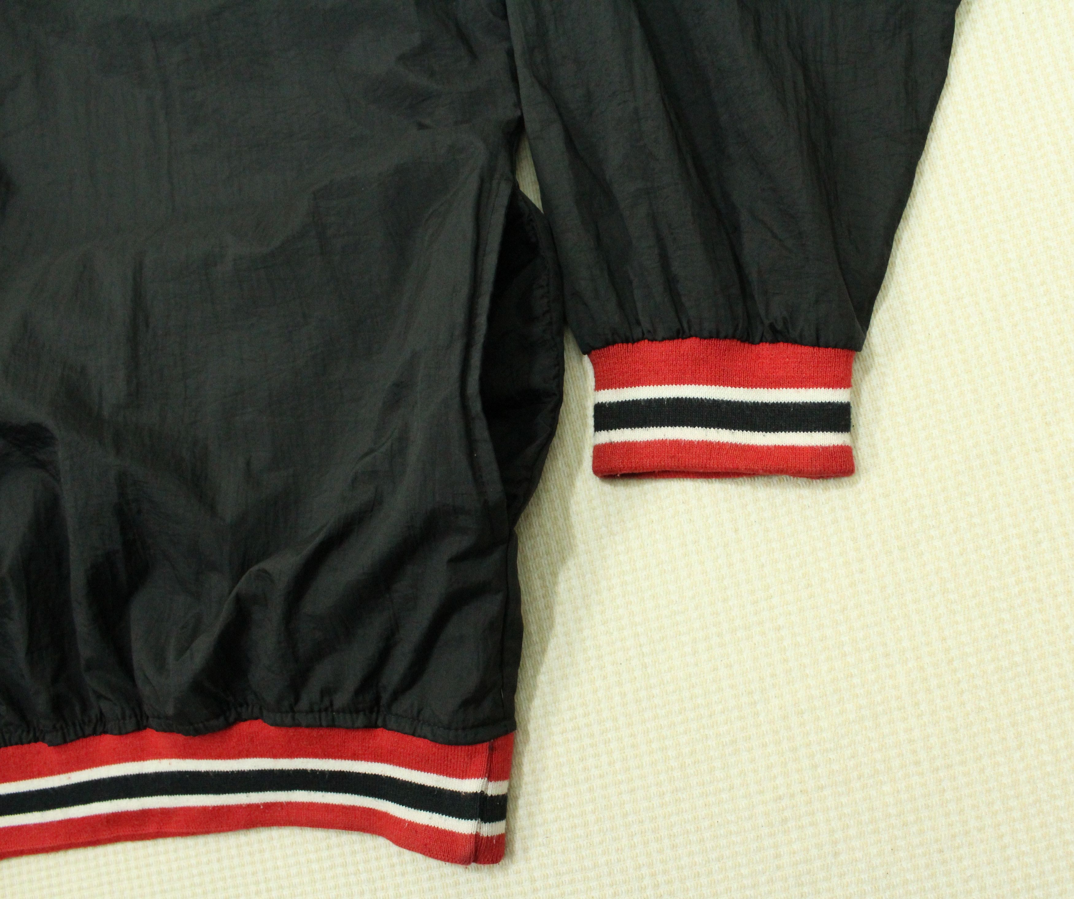 Nike × Vintage Vintage 90s NIKE Windbreaker Pullover Nylon Big Logo Size US XL / EU 56 / 4 - 4 Thumbnail