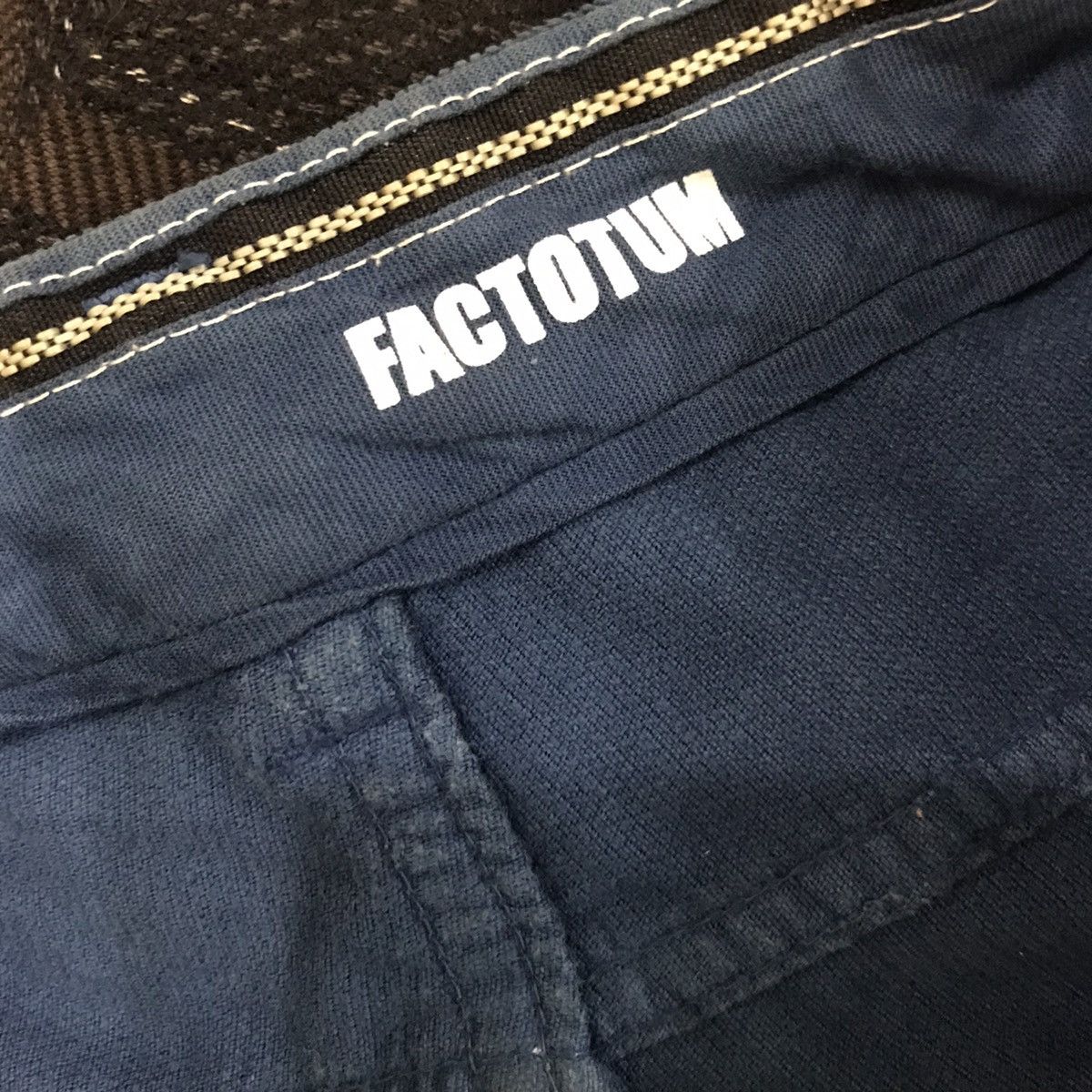 FACTOTUM Factotum Corduroy Plain Trousers Casual Pant Size US 30 / EU 46 - 5 Thumbnail