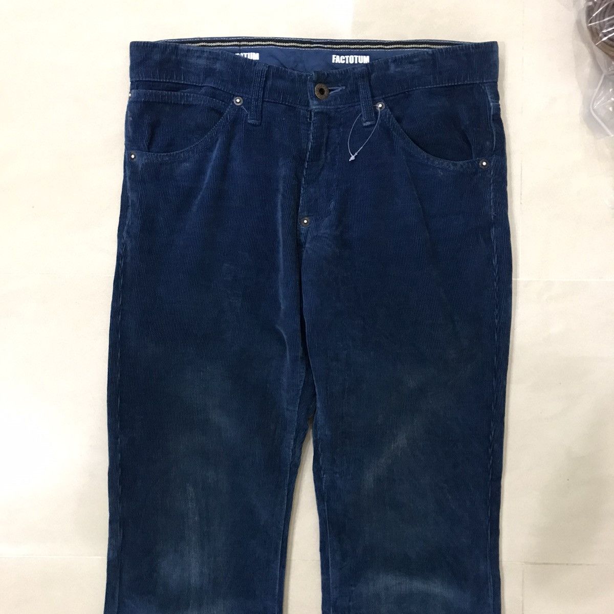 FACTOTUM Factotum Corduroy Plain Trousers Casual Pant Size US 30 / EU 46 - 3 Thumbnail
