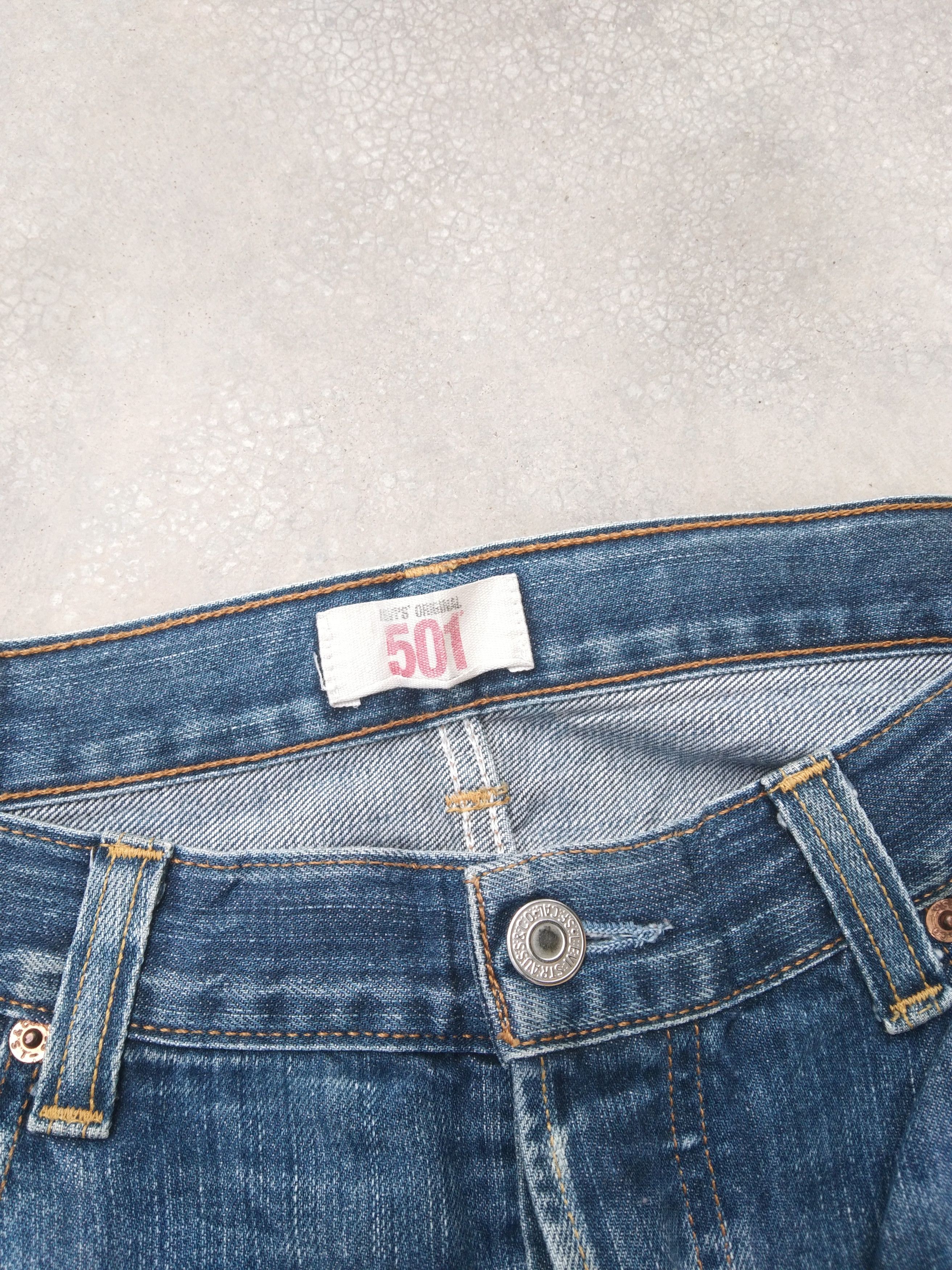 Levi's Vintage Levi's 501 Faded Blue Distressed Jeans 36x33 Size US 36 / EU 52 - 7 Thumbnail