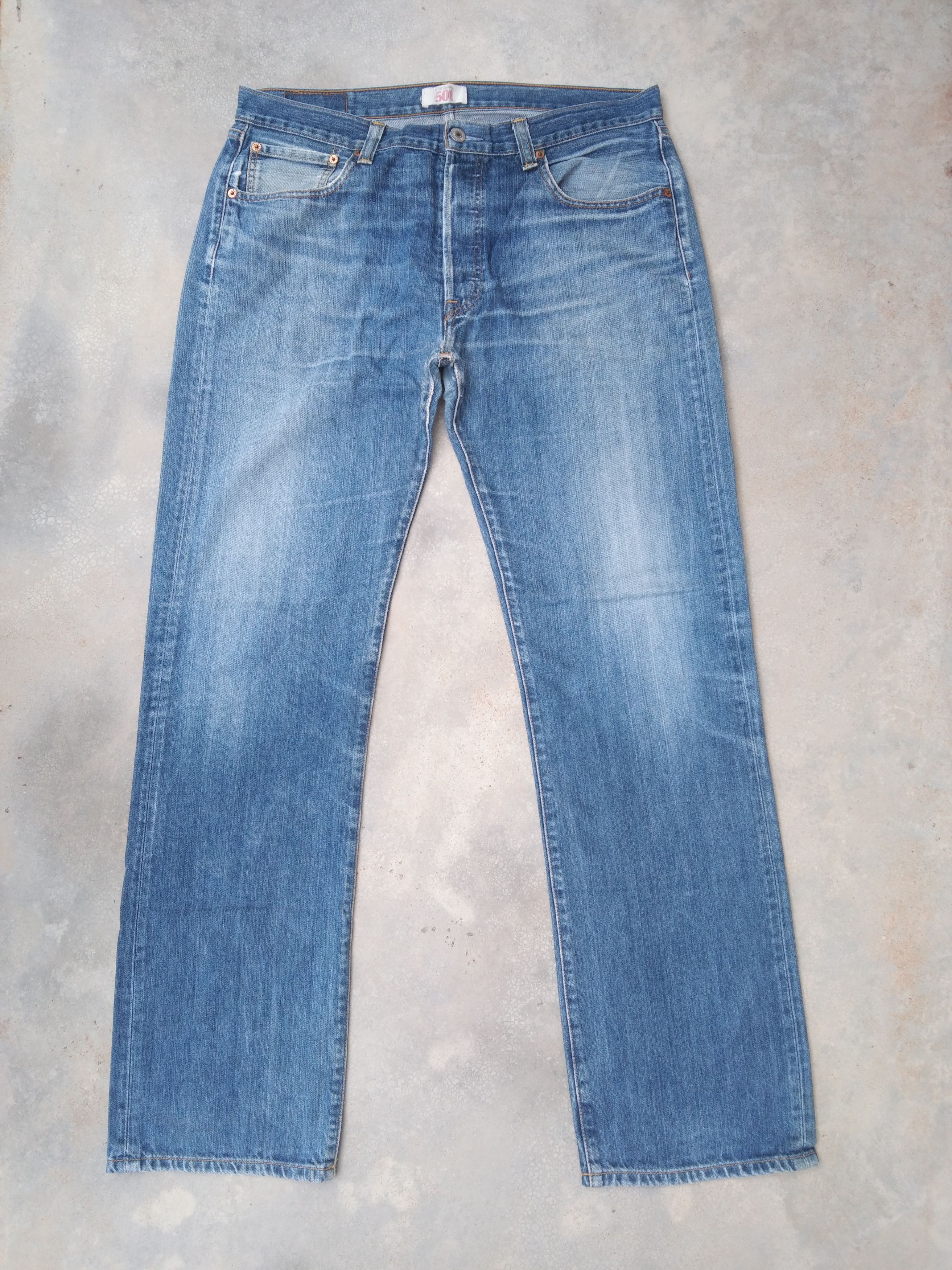 Levi's Vintage Levi's 501 Faded Blue Distressed Jeans 36x33 Size US 36 / EU 52 - 1 Thumbnail