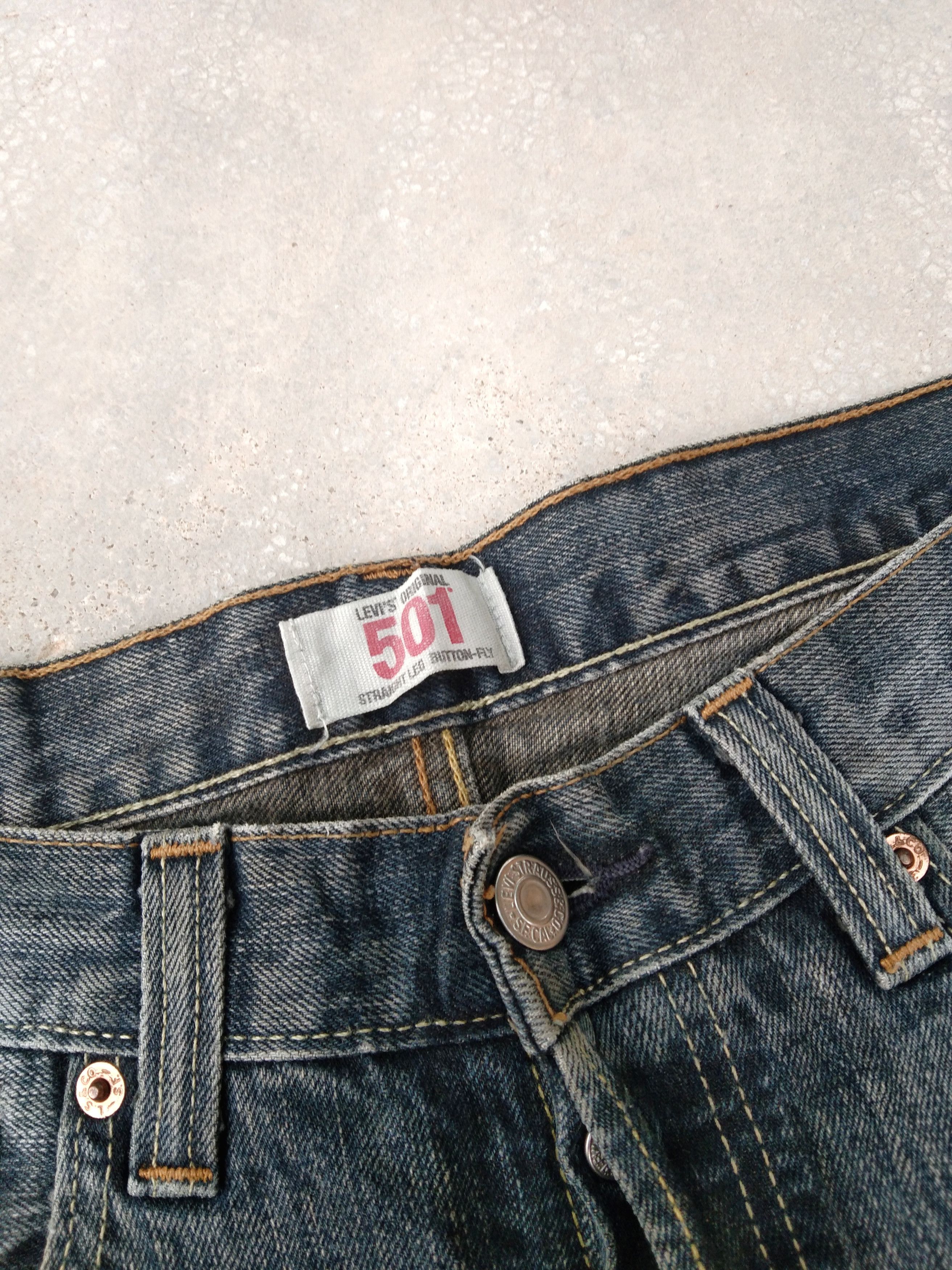 Levi's Vintage Levi's 501 Straight Leg Repaired Jeans 33x30 Size US 33 - 4 Thumbnail