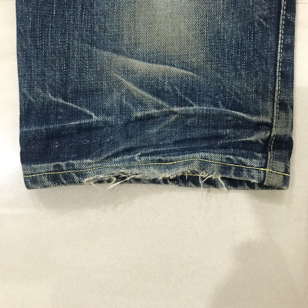 Other Westwood Outfitter Distressed Buckle Back Denim Trouser Pant Size US 33 - 11 Thumbnail
