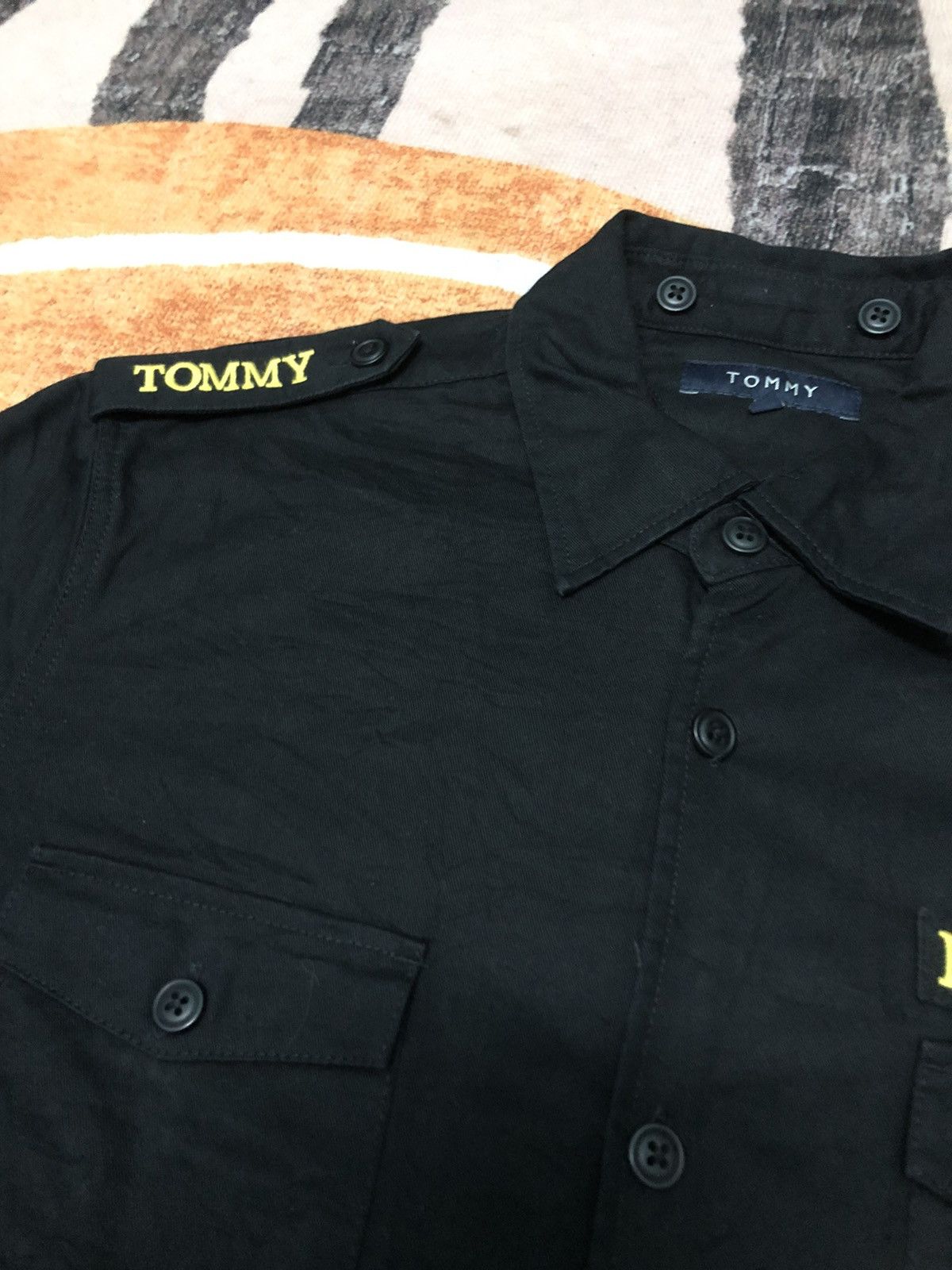 Tommy Hilfiger × Vintage VINTAGE TOMMY NYC85 MCMLXXXV MILITARY DESIGN SHIRT Size US L / EU 52-54 / 3 - 3 Thumbnail