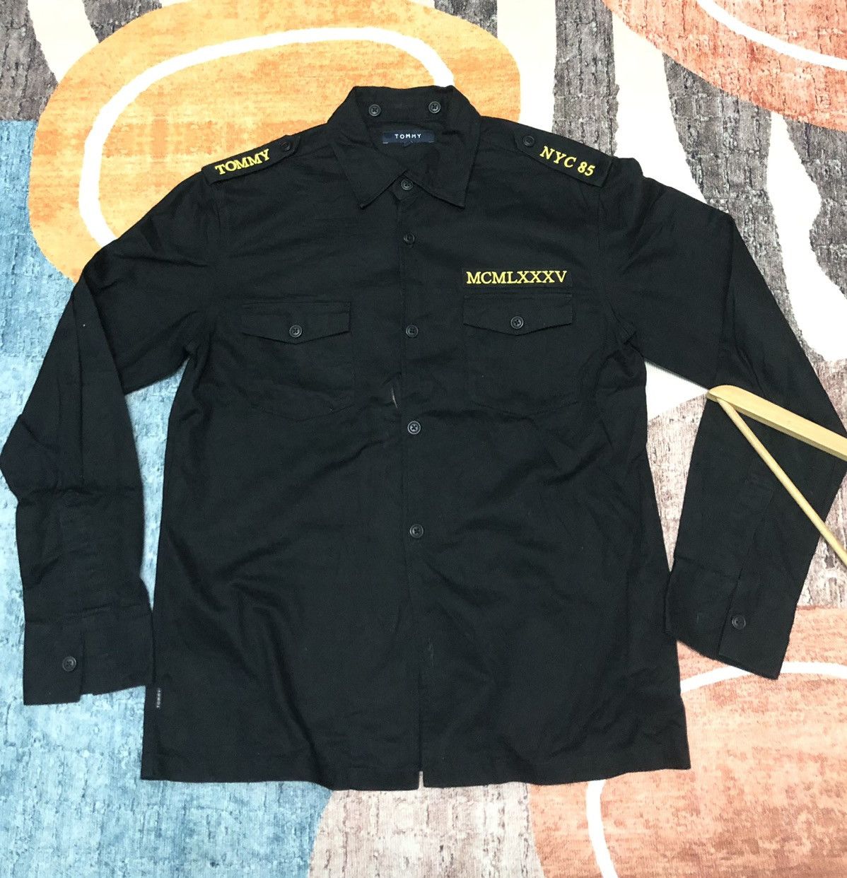 Tommy Hilfiger × Vintage VINTAGE TOMMY NYC85 MCMLXXXV MILITARY DESIGN SHIRT Size US L / EU 52-54 / 3 - 1 Thumbnail