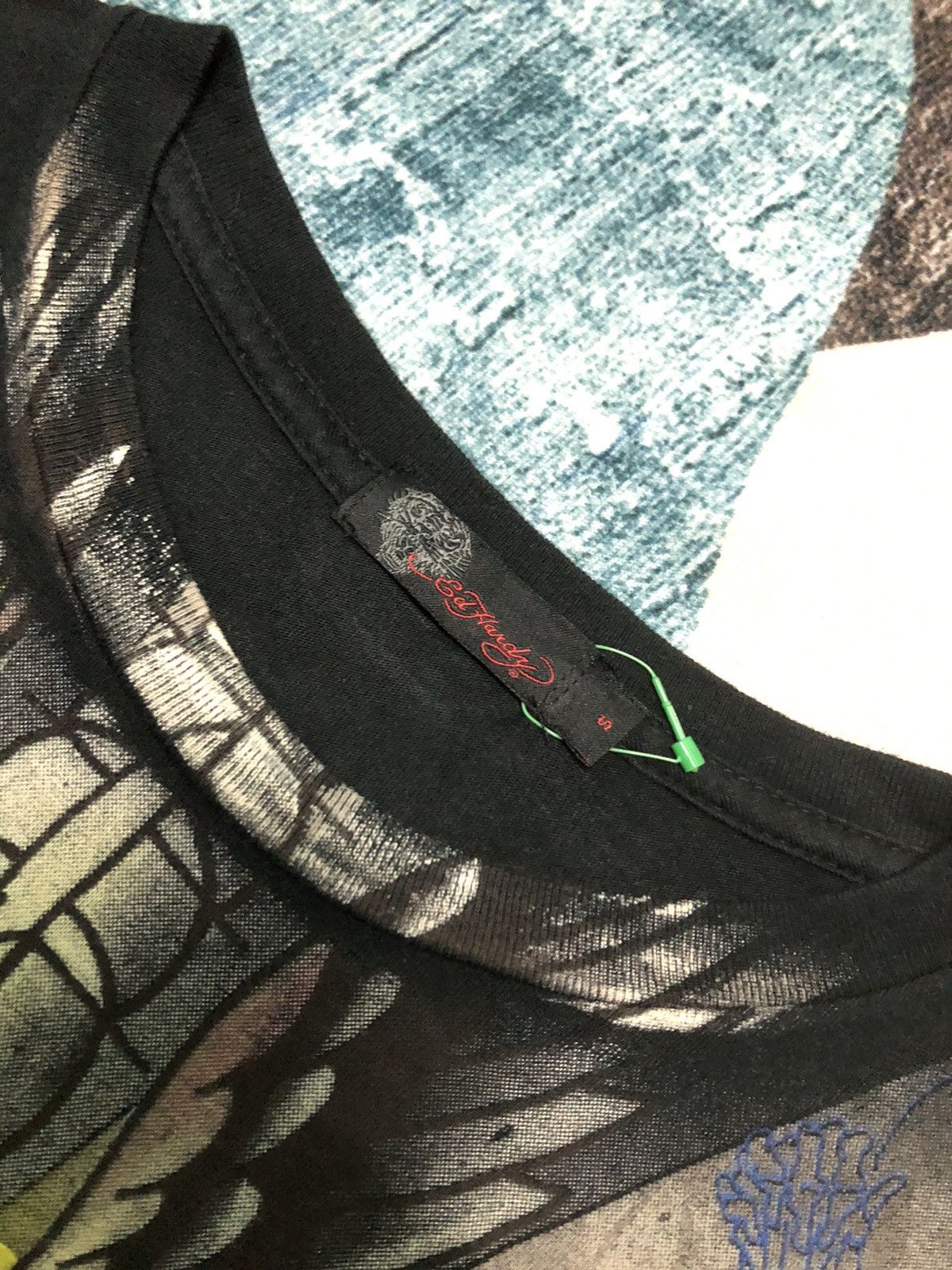 Christian Audigier × Ed Hardy × Vintage VINTAGE ED HARDY TATTOO ART OVER PRINT SHIRT Size US S / EU 44-46 / 1 - 3 Thumbnail