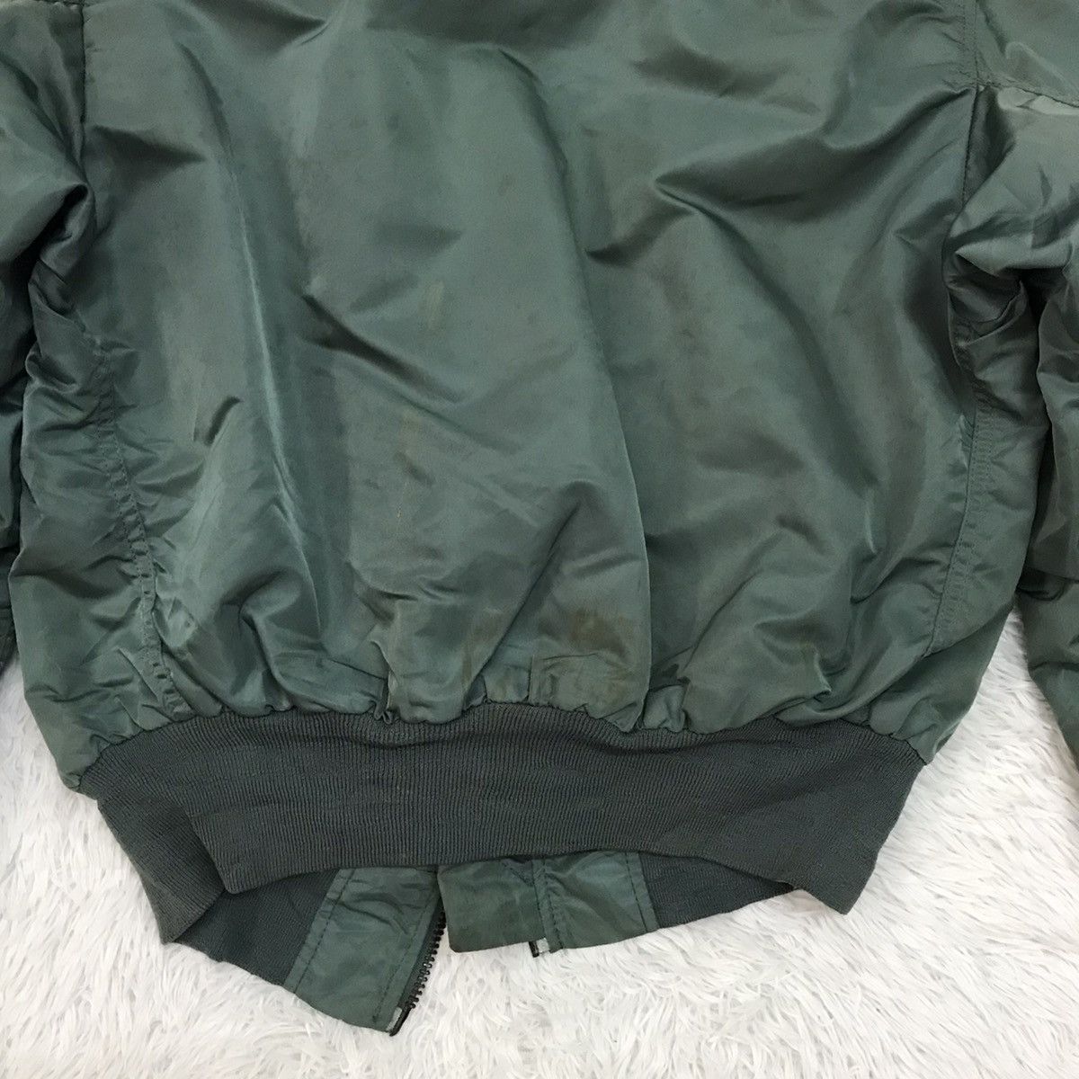 Alpha Industries Vtg B-15D Alpha Industries USAF Flying Bomber Jacket Size US M / EU 48-50 / 2 - 15 Thumbnail