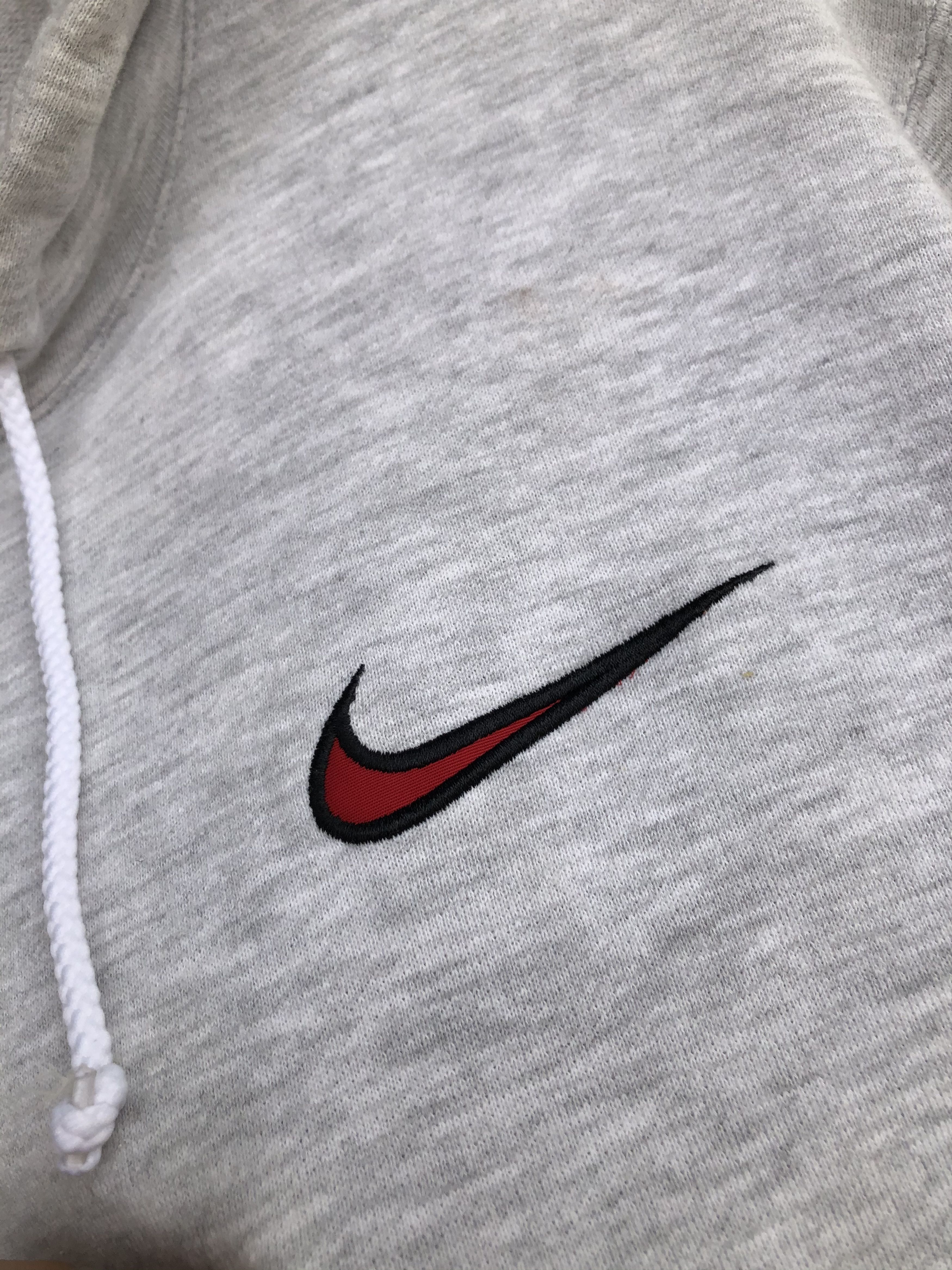 Nike VINTAGE 90’S NIKE HOODIE Size US M / EU 48-50 / 2 - 3 Thumbnail