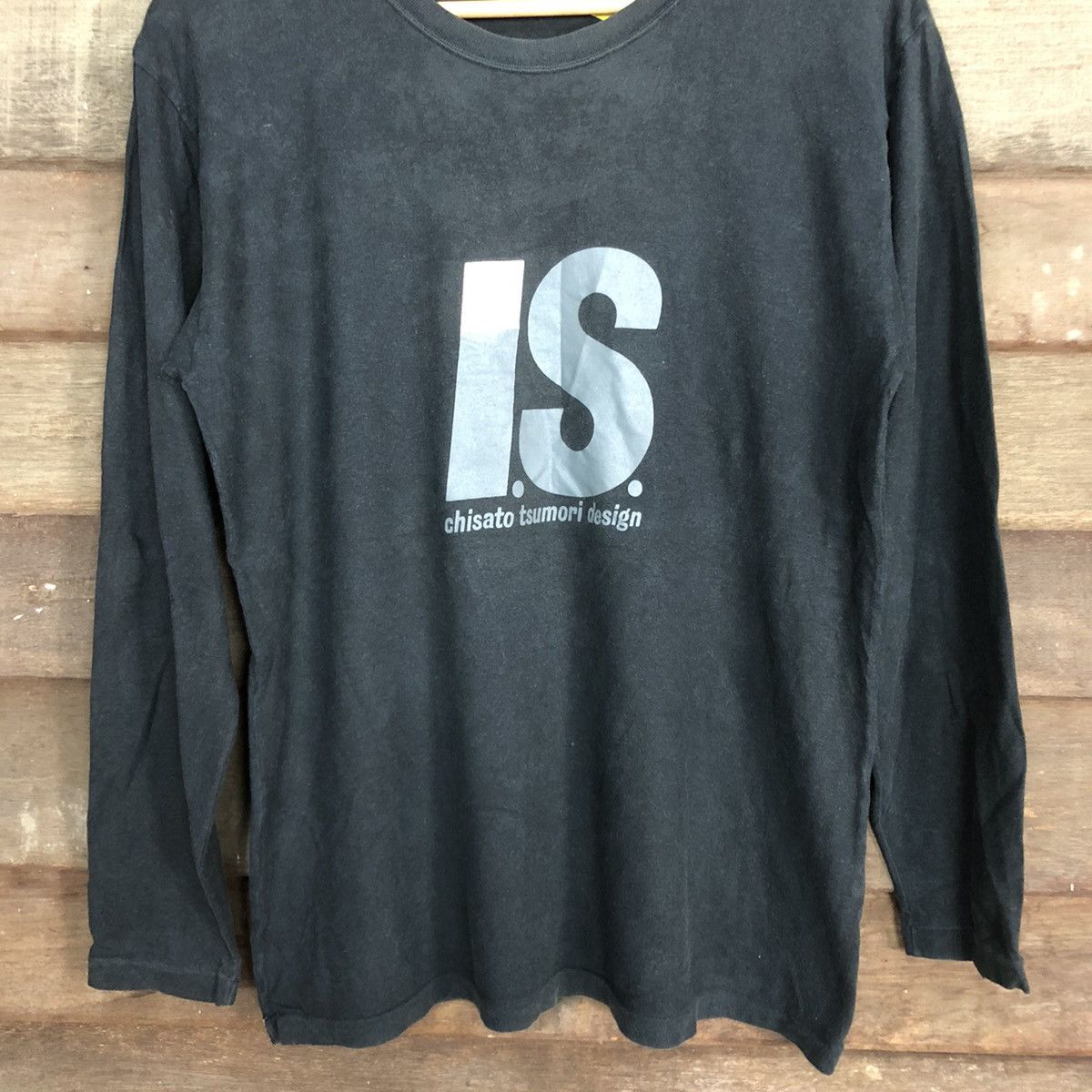 Issey Miyake DL Issey Miyake IS big logo Black Long Sleeve Tshirt #3881 Size US M / EU 48-50 / 2 - 8 Thumbnail