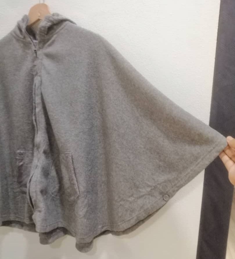 Cloak Japanese Brand x Poncho Wool Cloak Cape Size US S / EU 44-46 / 1 - 3 Thumbnail