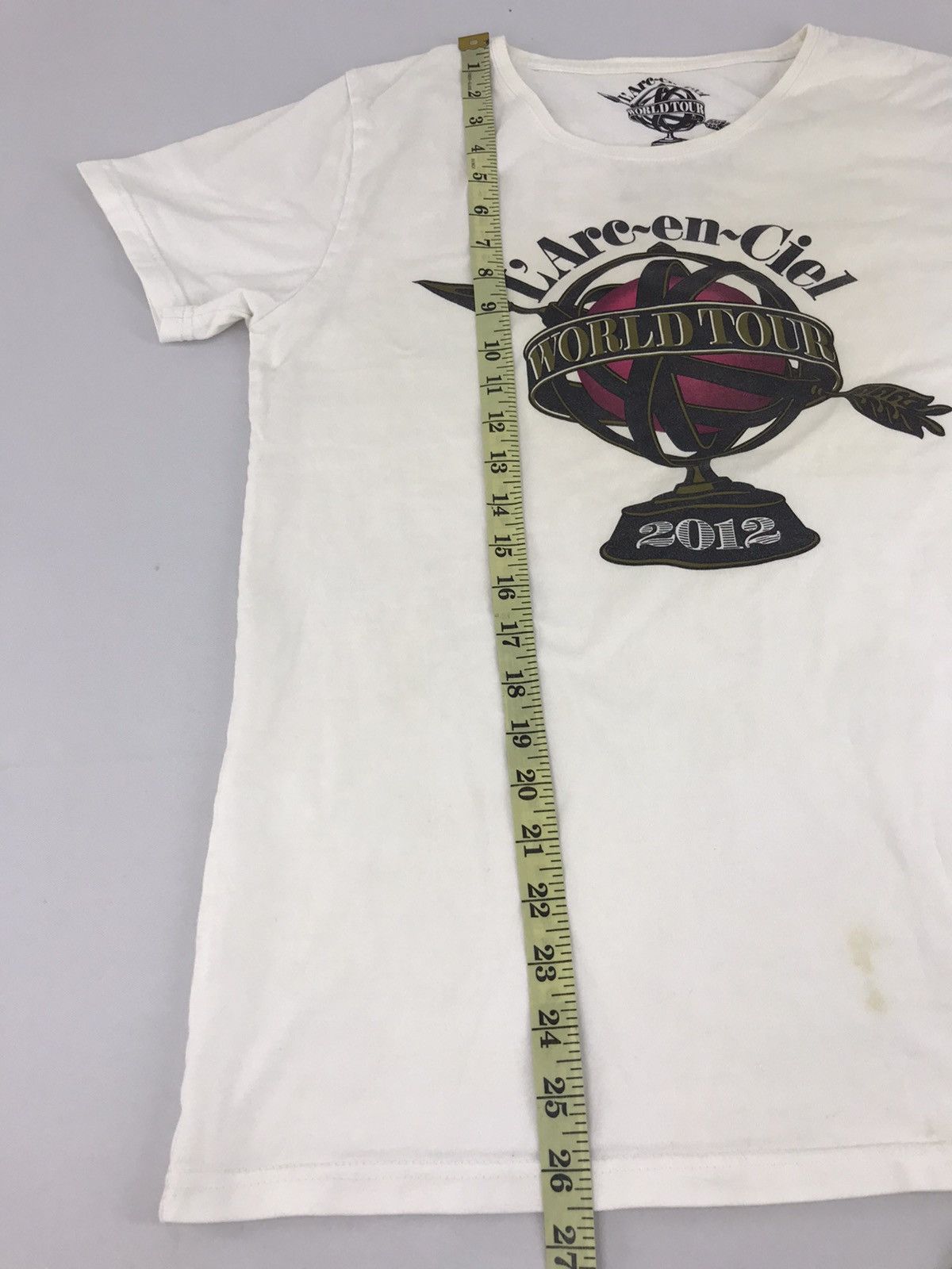 Band Tees × Vintage L’are-en-ciel World Tour 2012 Band Tee Big Logo Size US M / EU 48-50 / 2 - 8 Thumbnail