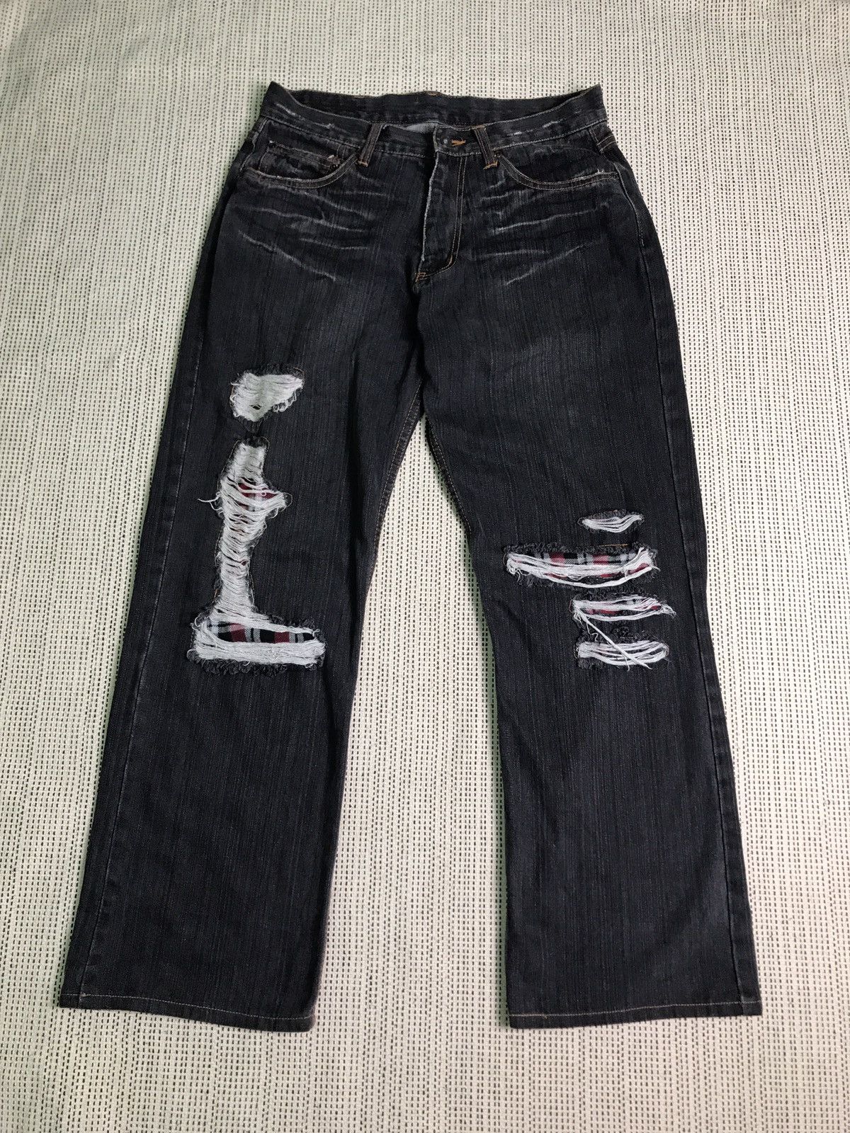 If Six Was Nine × Japanese Brand VERY RARE DISTRESSED ‼️NYLAUS JEANS JAPANESE BRAND Size US 32 / EU 48 - 1 Thumbnail