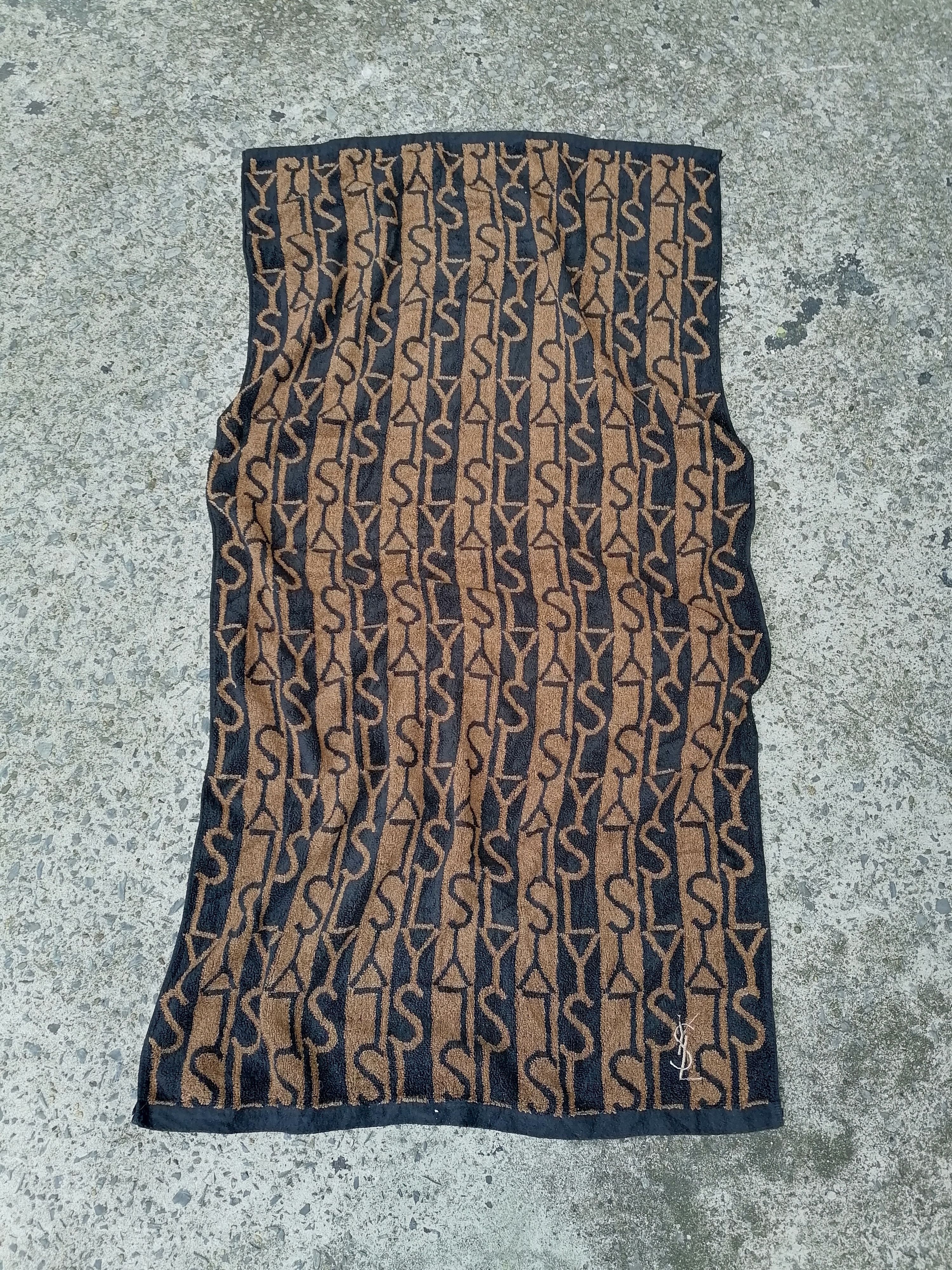 Yves Saint Laurent Yves Saint Laurent YSL Towel Size ONE SIZE - 1 Thumbnail