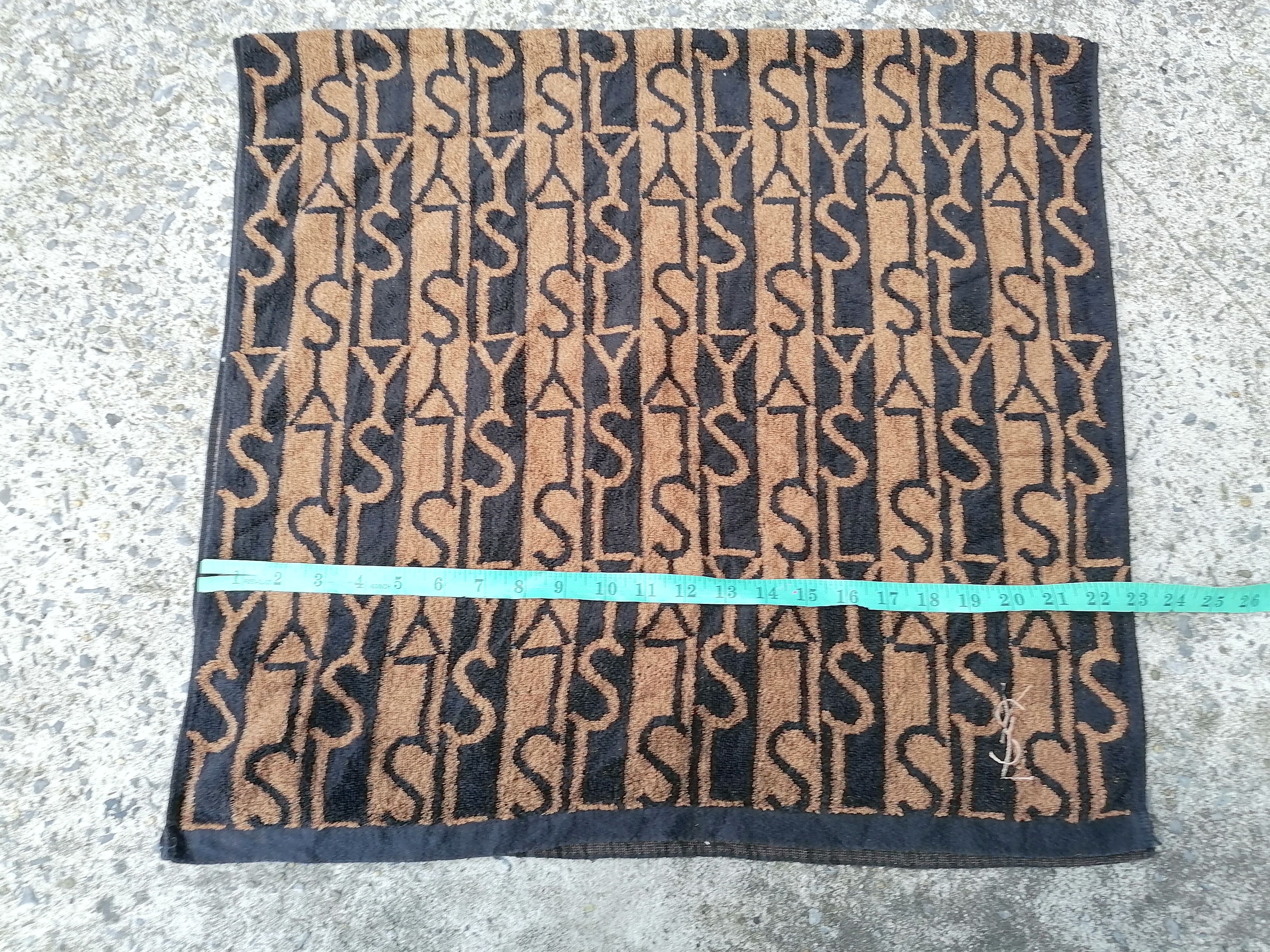 Yves Saint Laurent Yves Saint Laurent YSL Towel Size ONE SIZE - 3 Thumbnail