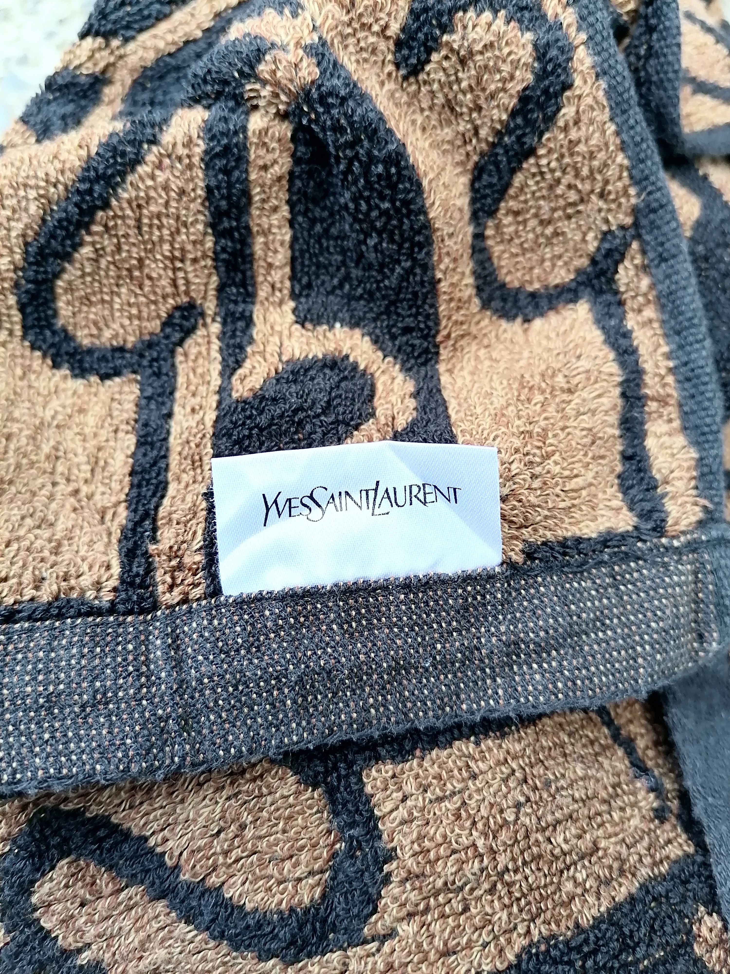 Yves Saint Laurent Yves Saint Laurent YSL Towel Size ONE SIZE - 4 Thumbnail