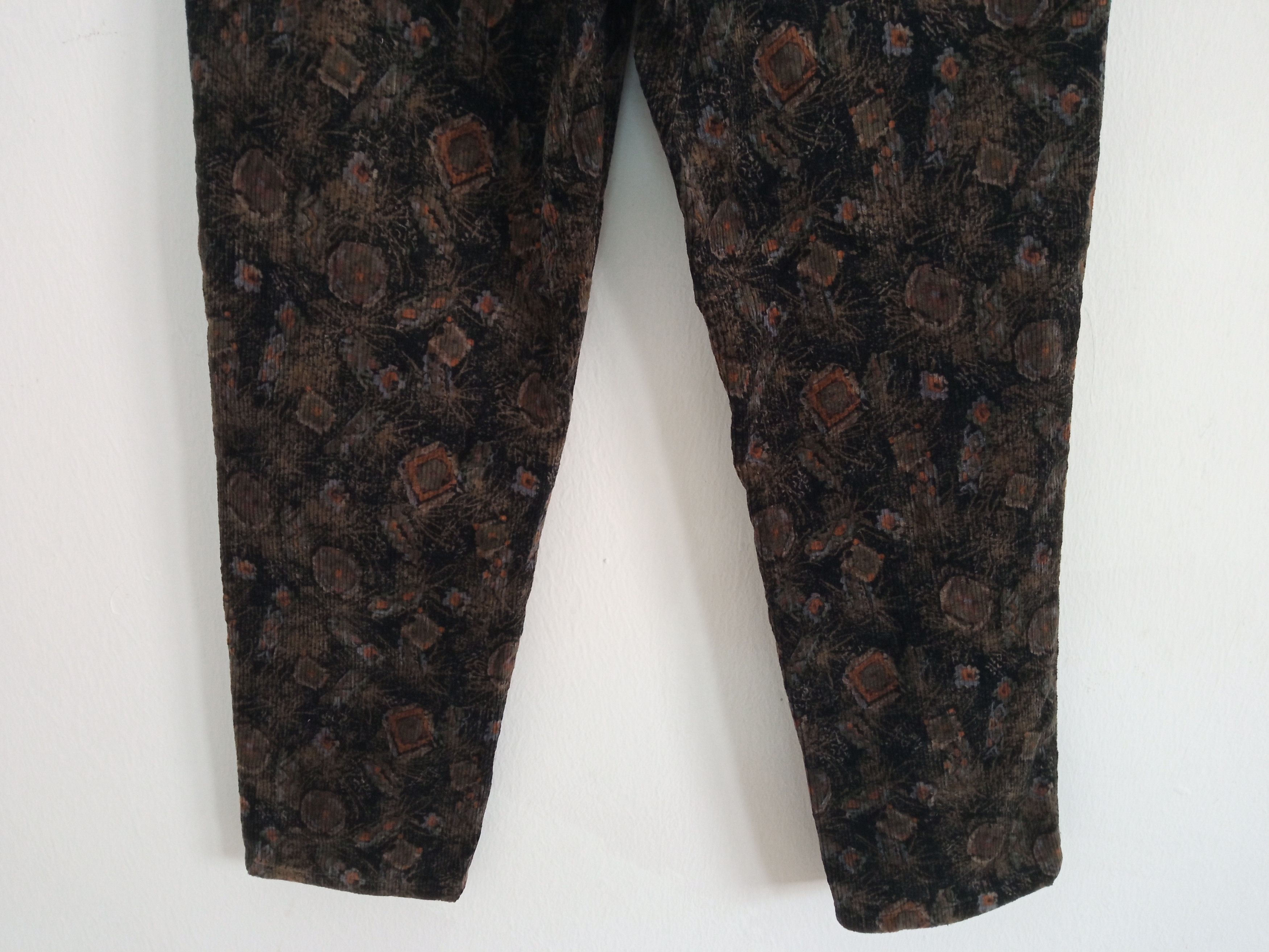 Japanese Brand × Vintage 🔥🔥Vintage Japanese Brand Full Print Artwork Courdroy Pants Size US 30 / EU 46 - 15 Thumbnail