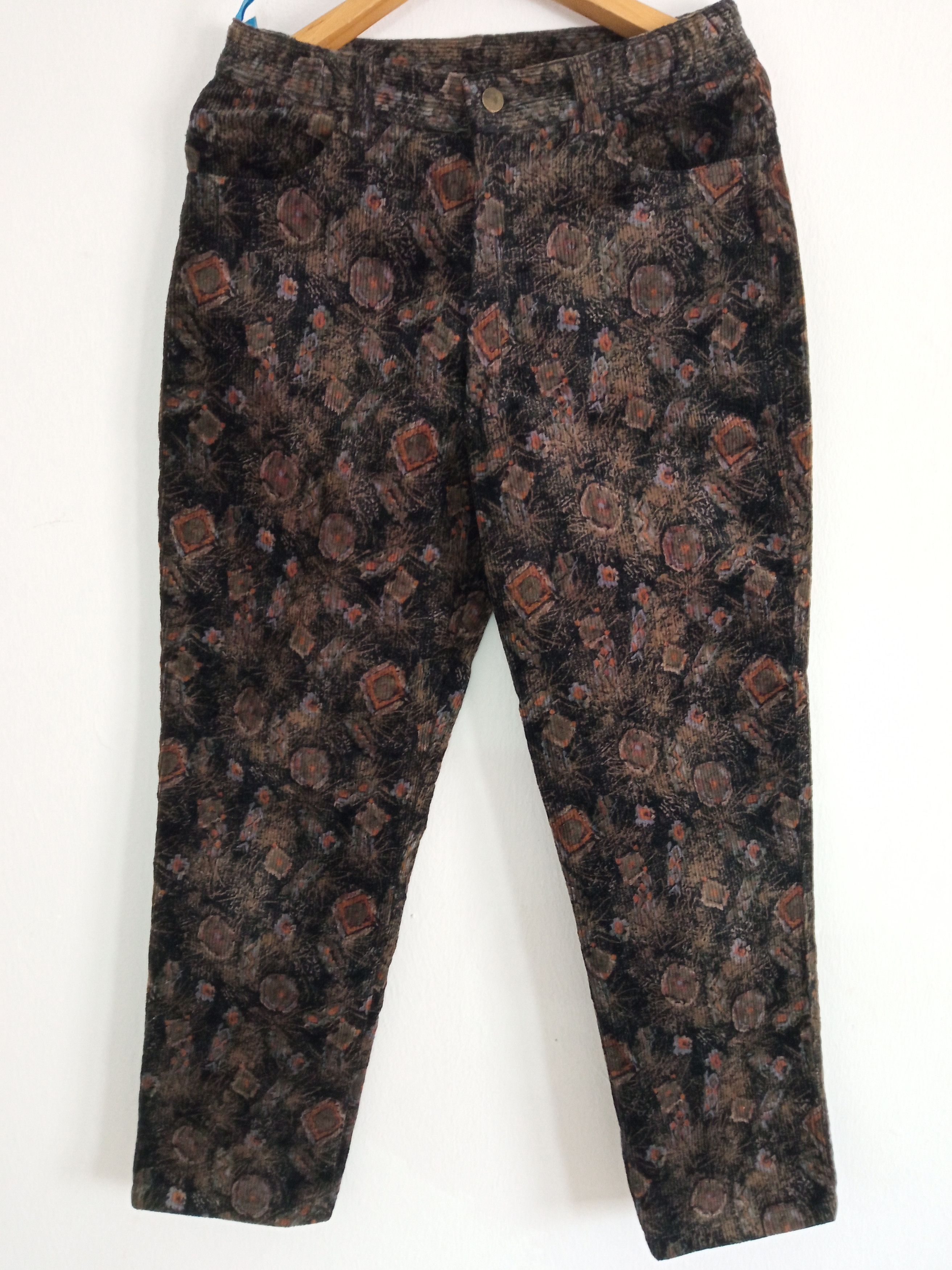Japanese Brand × Vintage 🔥🔥Vintage Japanese Brand Full Print Artwork Courdroy Pants Size US 30 / EU 46 - 5 Thumbnail