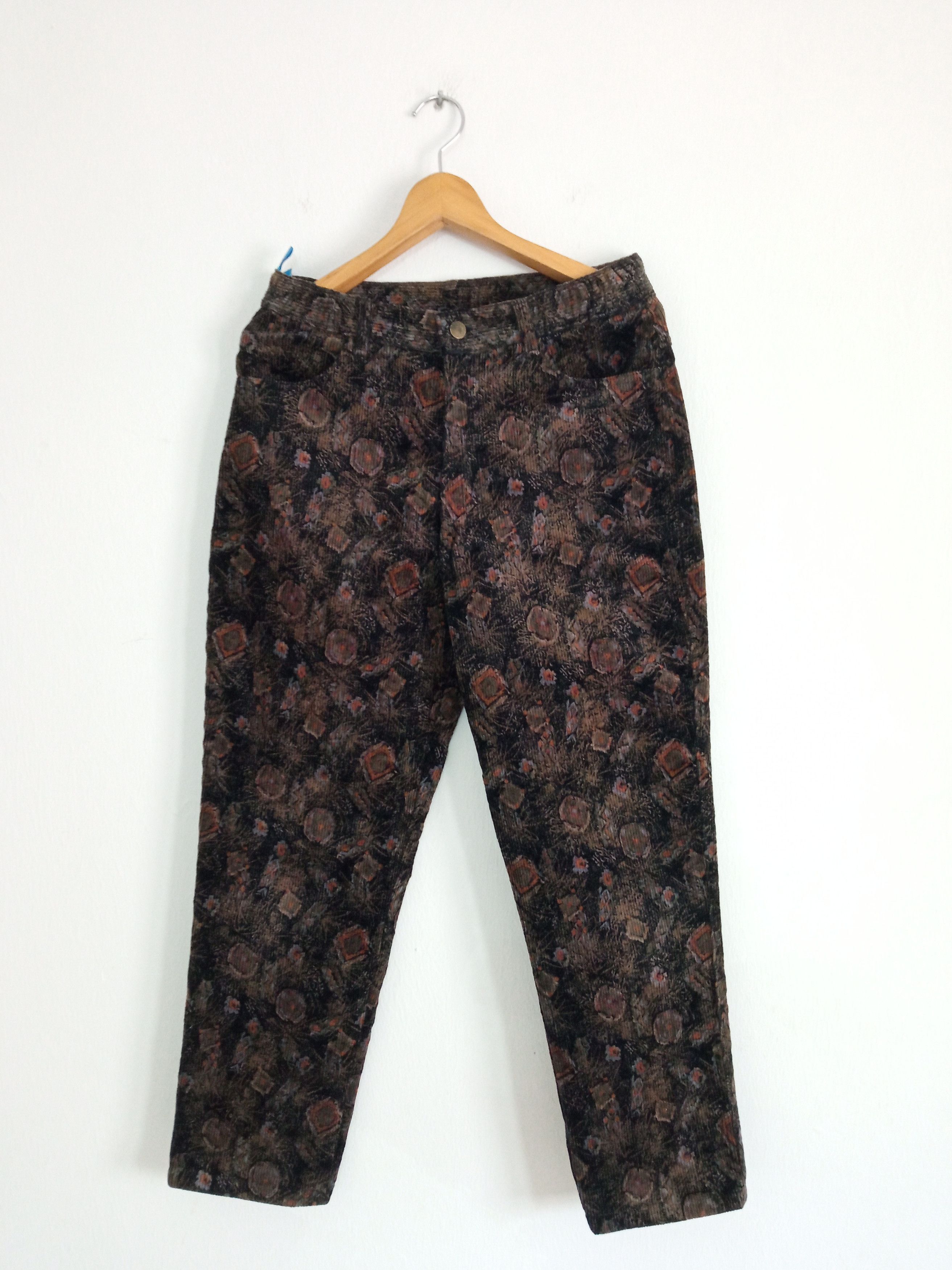 Japanese Brand × Vintage 🔥🔥Vintage Japanese Brand Full Print Artwork Courdroy Pants Size US 30 / EU 46 - 2 Thumbnail