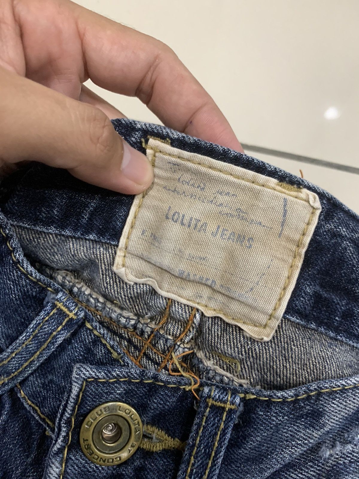 Japanese Brand LOLITA JEANS X YOSHITOMO NARA JEANS Size US 30 / EU 46 - 8 Thumbnail