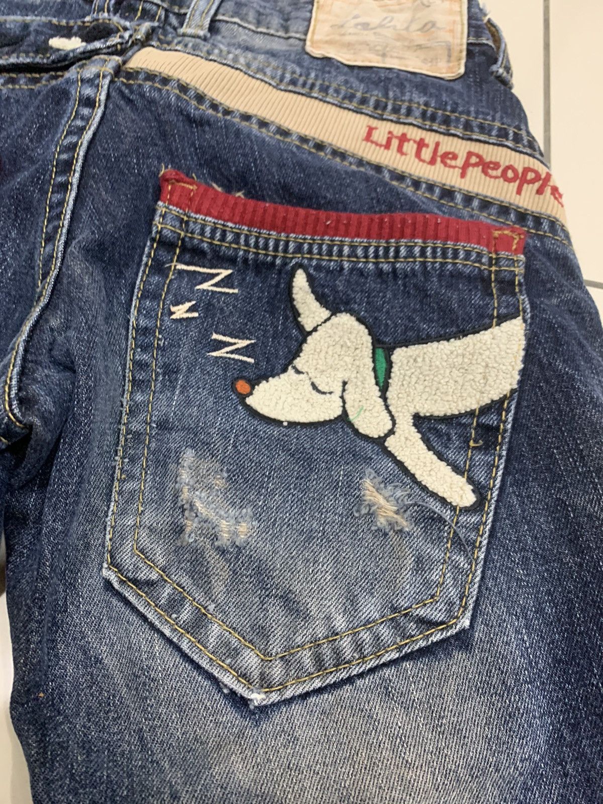 Japanese Brand LOLITA JEANS X YOSHITOMO NARA JEANS Size US 30 / EU 46 - 13 Thumbnail