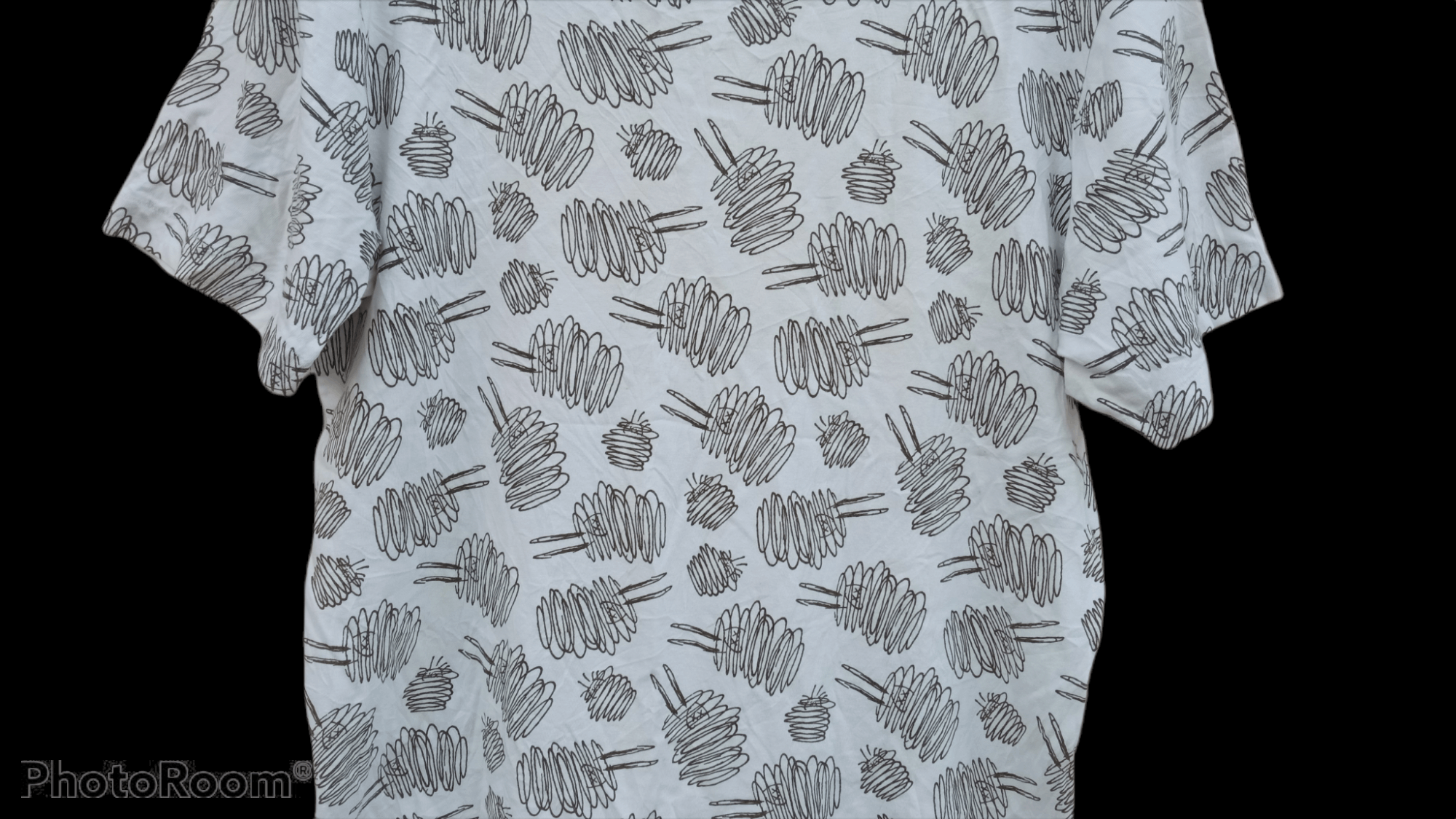 Japanese Brand × Kaws × Uniqlo 🔥🔥UT x Kaws Full Print T-Shirt Size US L / EU 52-54 / 3 - 11 Thumbnail