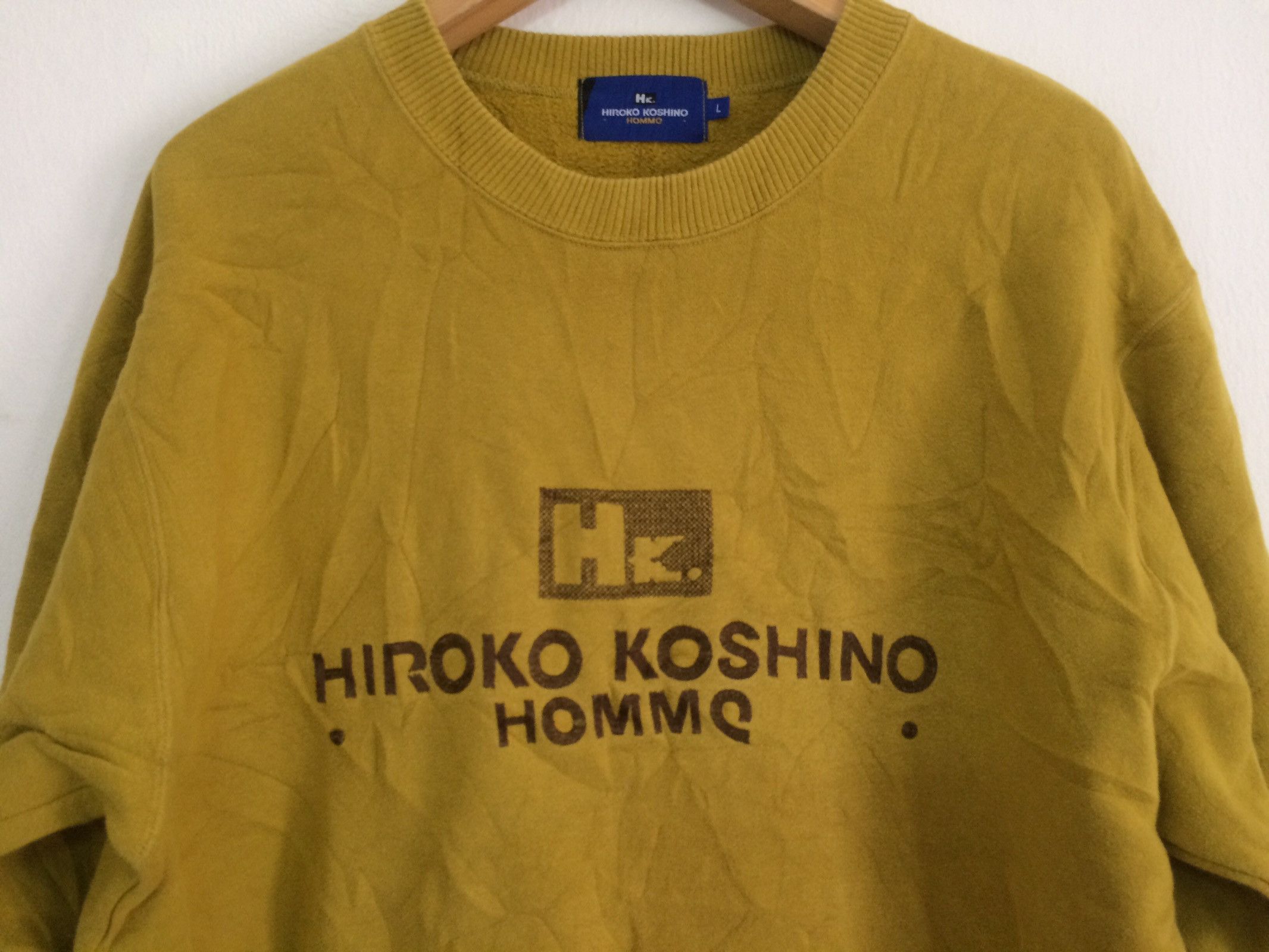 Hiroko Koshino Homme × Japanese Brand × Vintage 🔥🔥Vintage Hiroko Koshino Homme Spellout Logo Sweatshirt Size US L / EU 52-54 / 3 - 8 Thumbnail