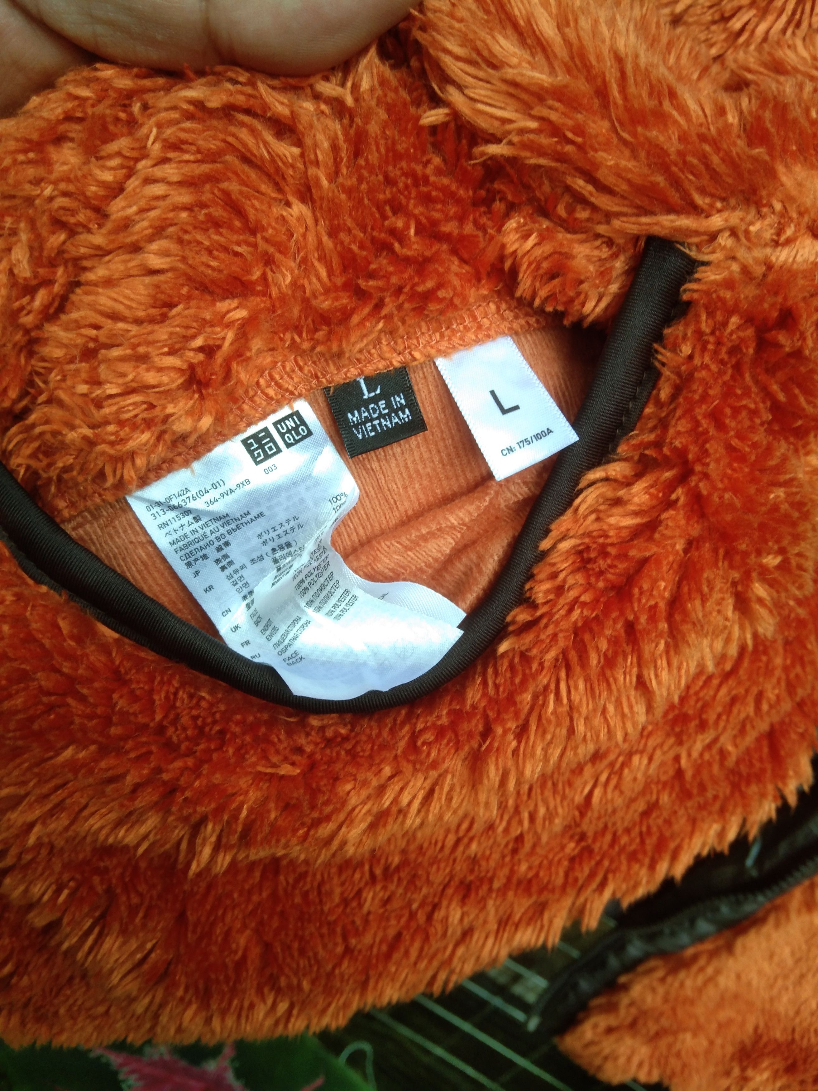 Japanese Brand × Uniqlo UNIQLO SOFT AND SMOOTH FAUX FUR JACKET Size US L / EU 52-54 / 3 - 14 Thumbnail
