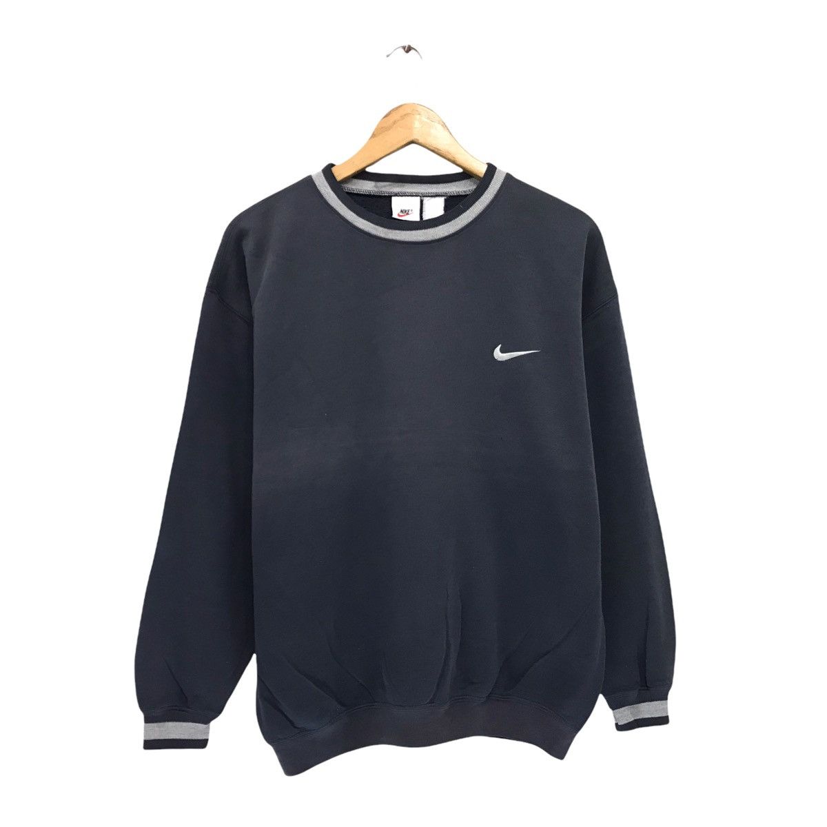 Nike × Vintage Vintage Sun Faded Nike Small Logo Center Swoosh Sweatshirt Size US M / EU 48-50 / 2 - 1 Thumbnail