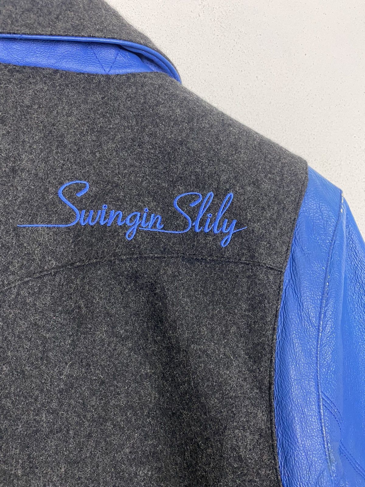 Japanese Brand VINTAGE SWINGIN SLILY VARSITY JACKET Size US L / EU 52-54 / 3 - 9 Thumbnail