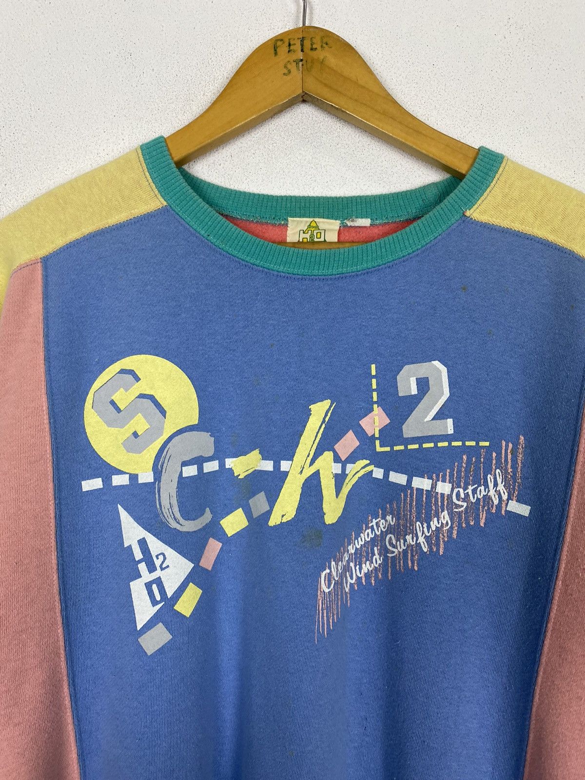 Vintage VINTAGE H2O MULTI-COLOUR SWEATER Size US M / EU 48-50 / 2 - 4 Thumbnail